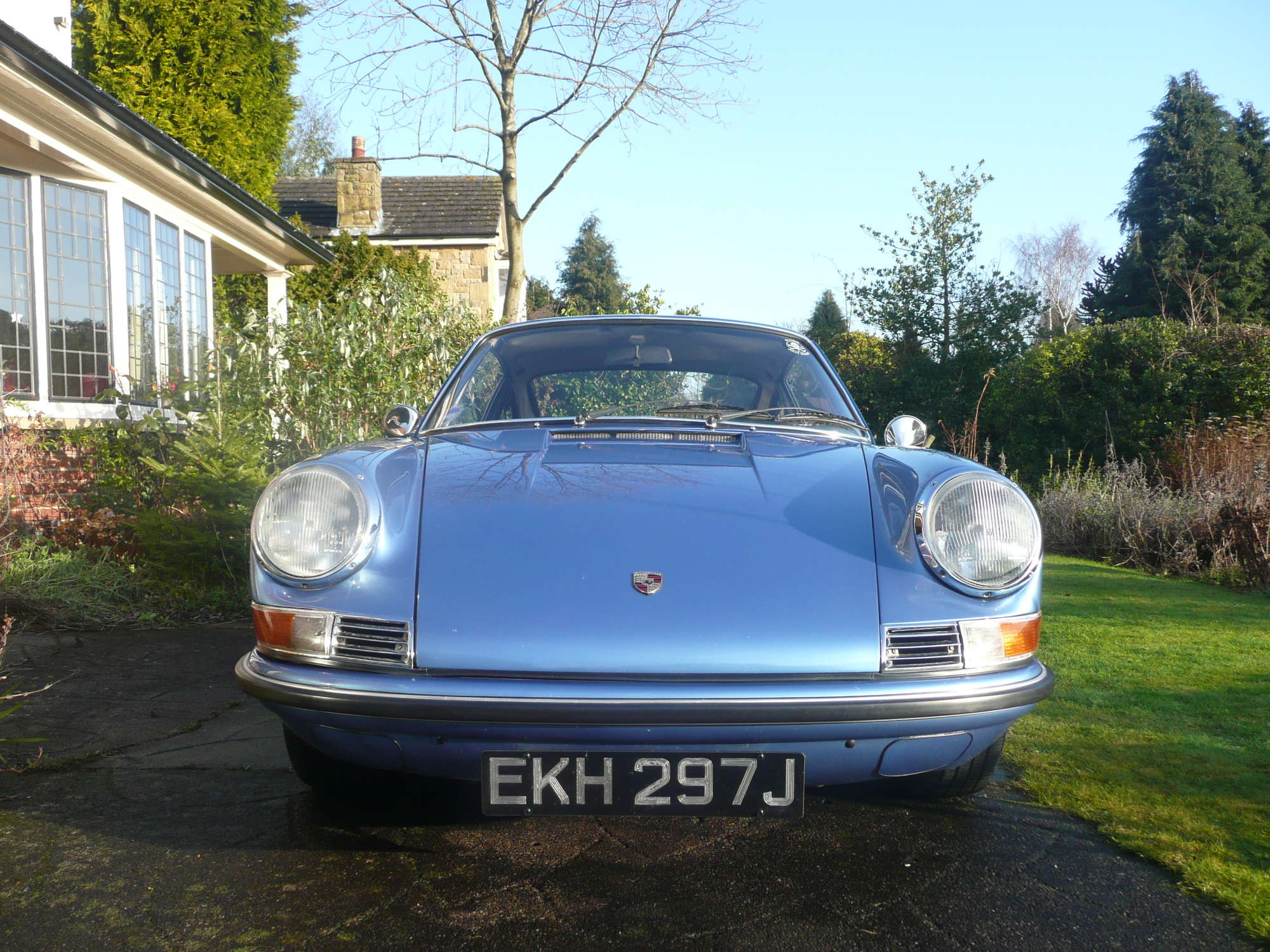 1971 Porsche 911T 2.2 Coupe-Sold