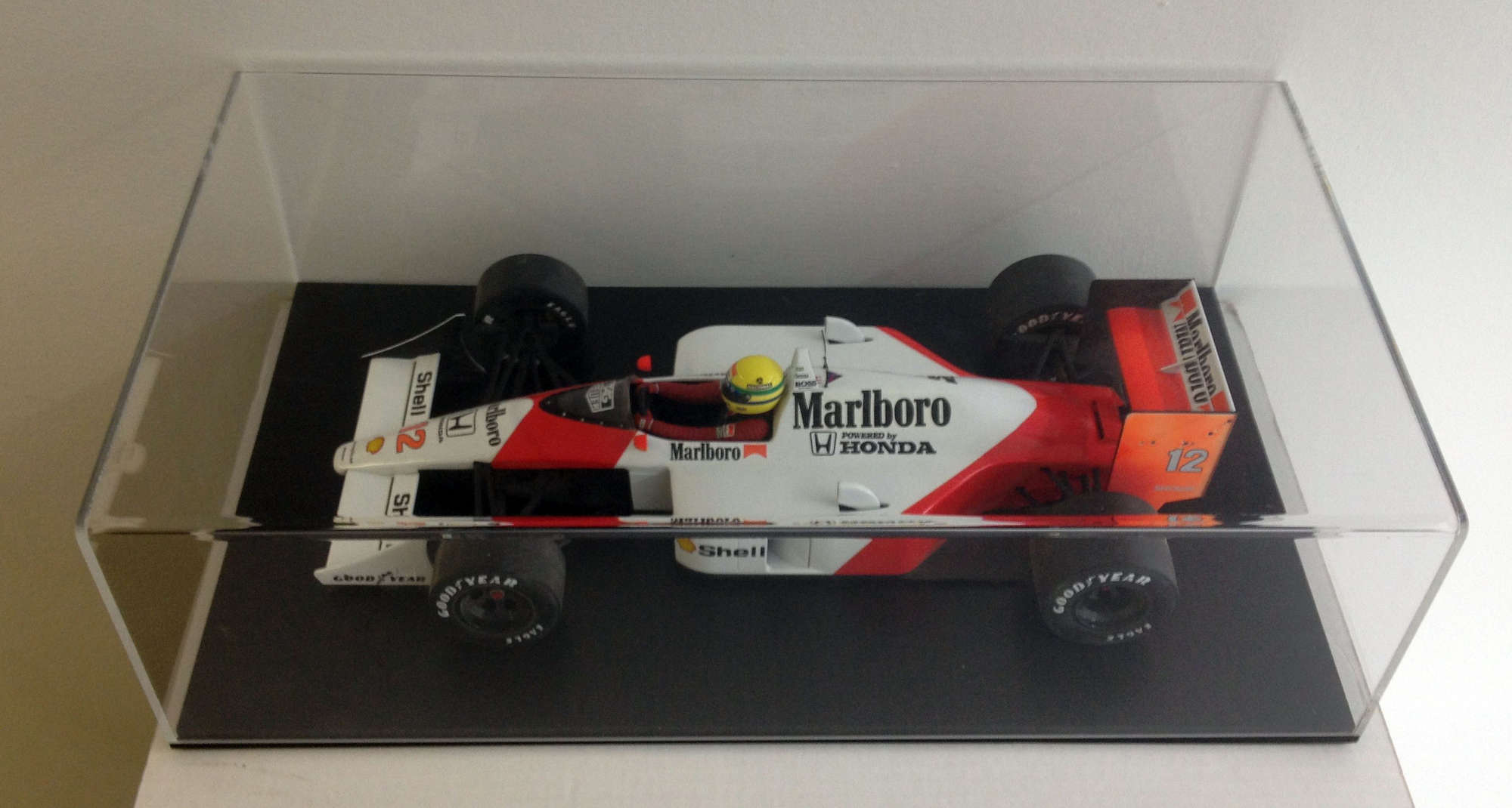 1:12 MCLAREN MP4/4, AYRTON SENNA-Sold