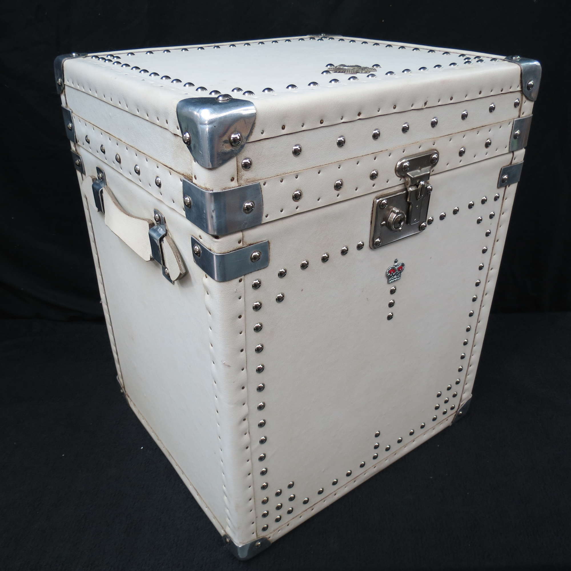 A Stunning White Leather Travel Trunk-Auction Lot