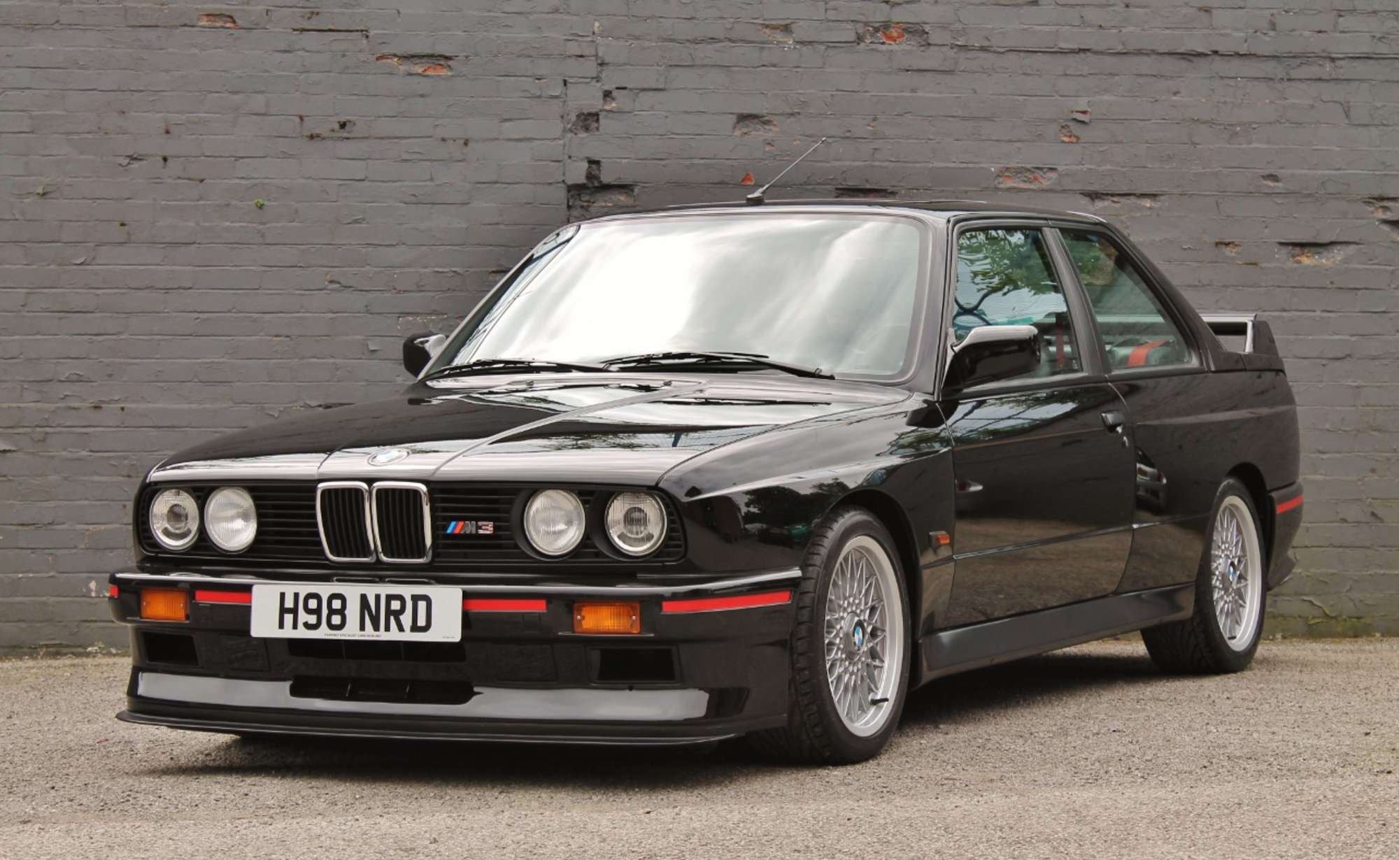 Iconic Auctioneers | 1990 BMW E30 M3 Sport Evolution-Sold