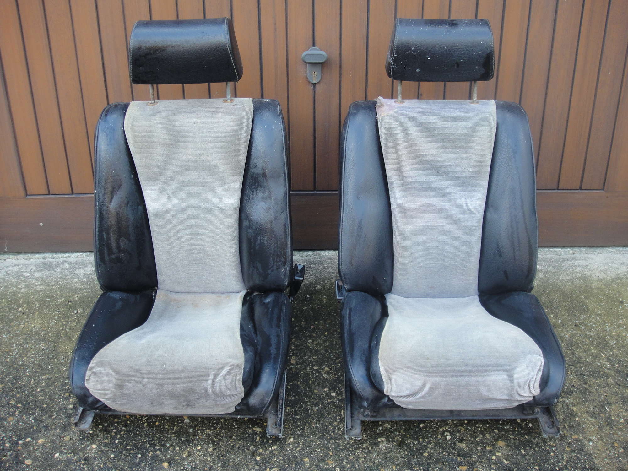 Porsche 911T Seats-Sold