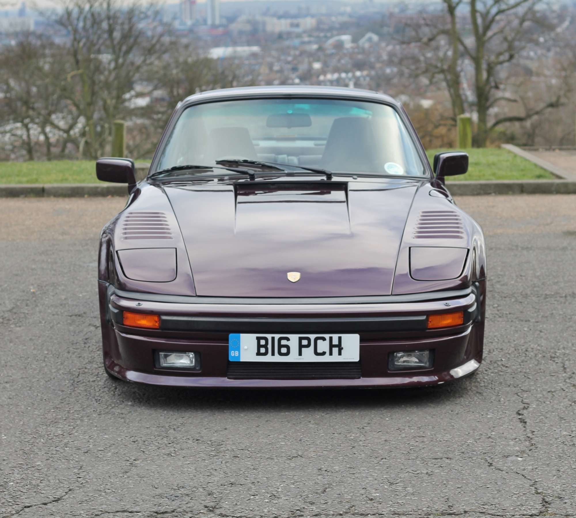 1985 Porsche 911 930 3.3 Turbo Flat Nose-Auction Lot