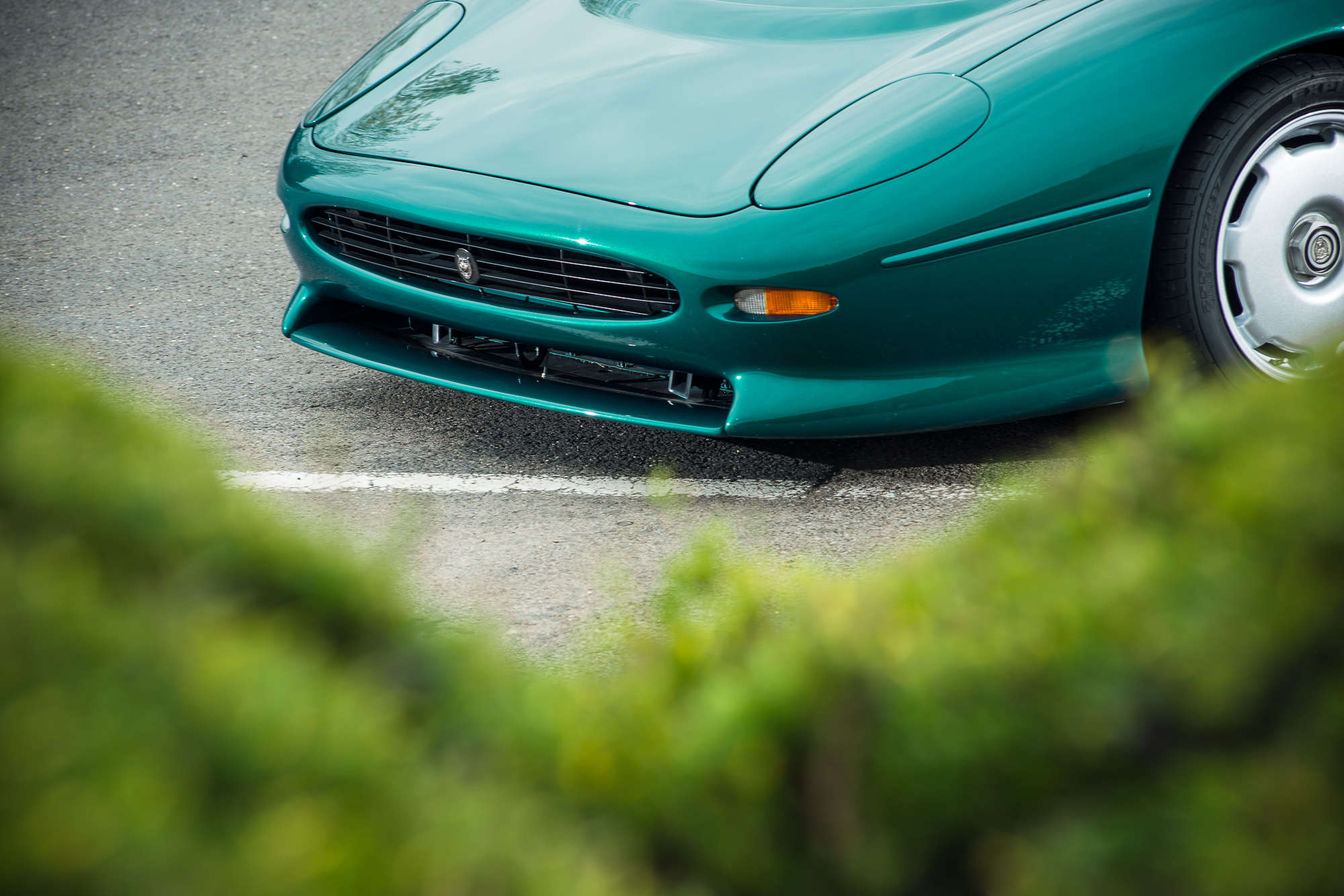 1991 Jaguar XJ220-Sold