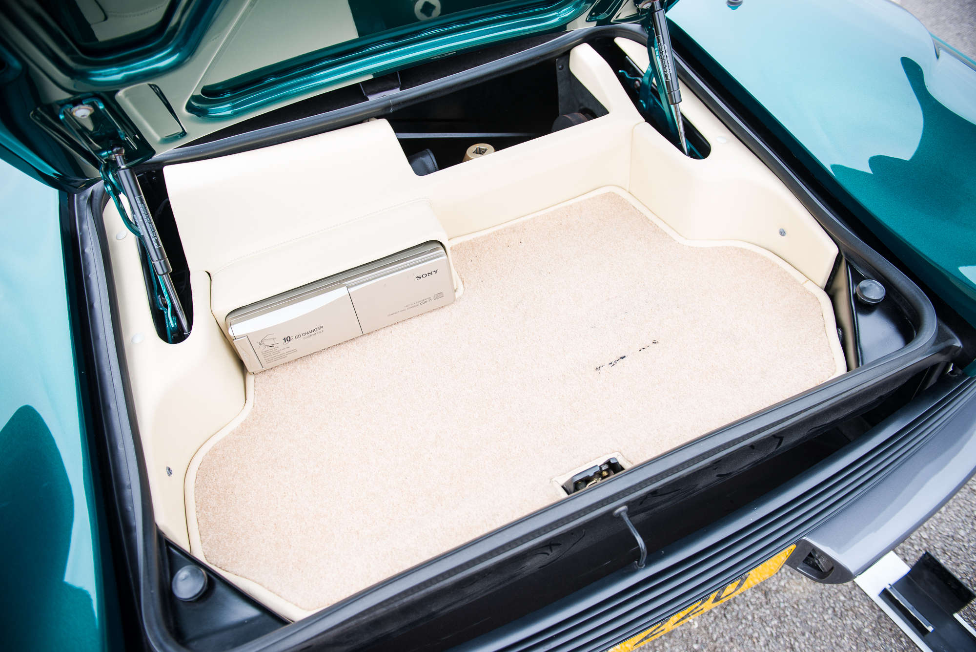 1991 Jaguar XJ220-Sold