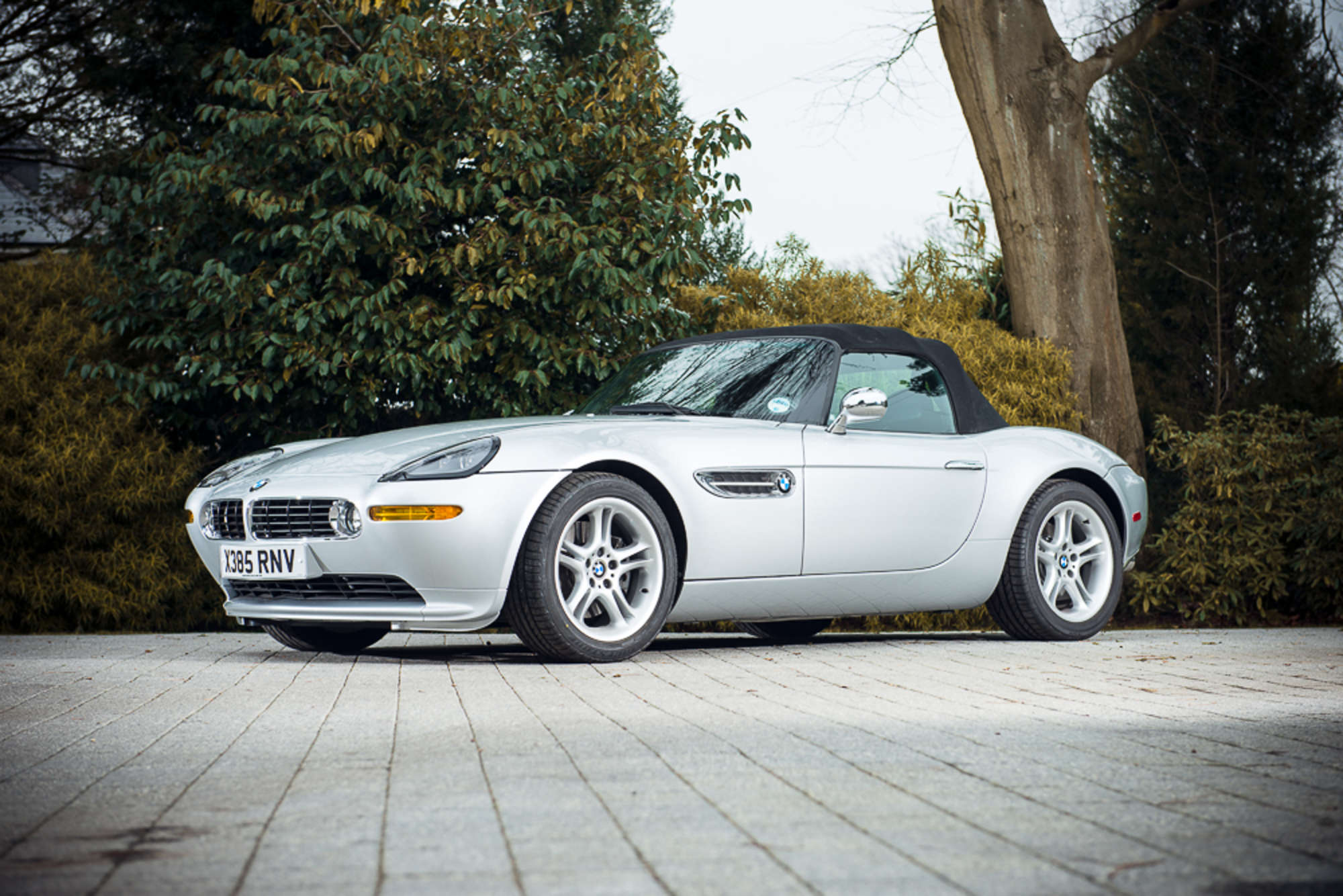 2001 BMW Z8-Sold