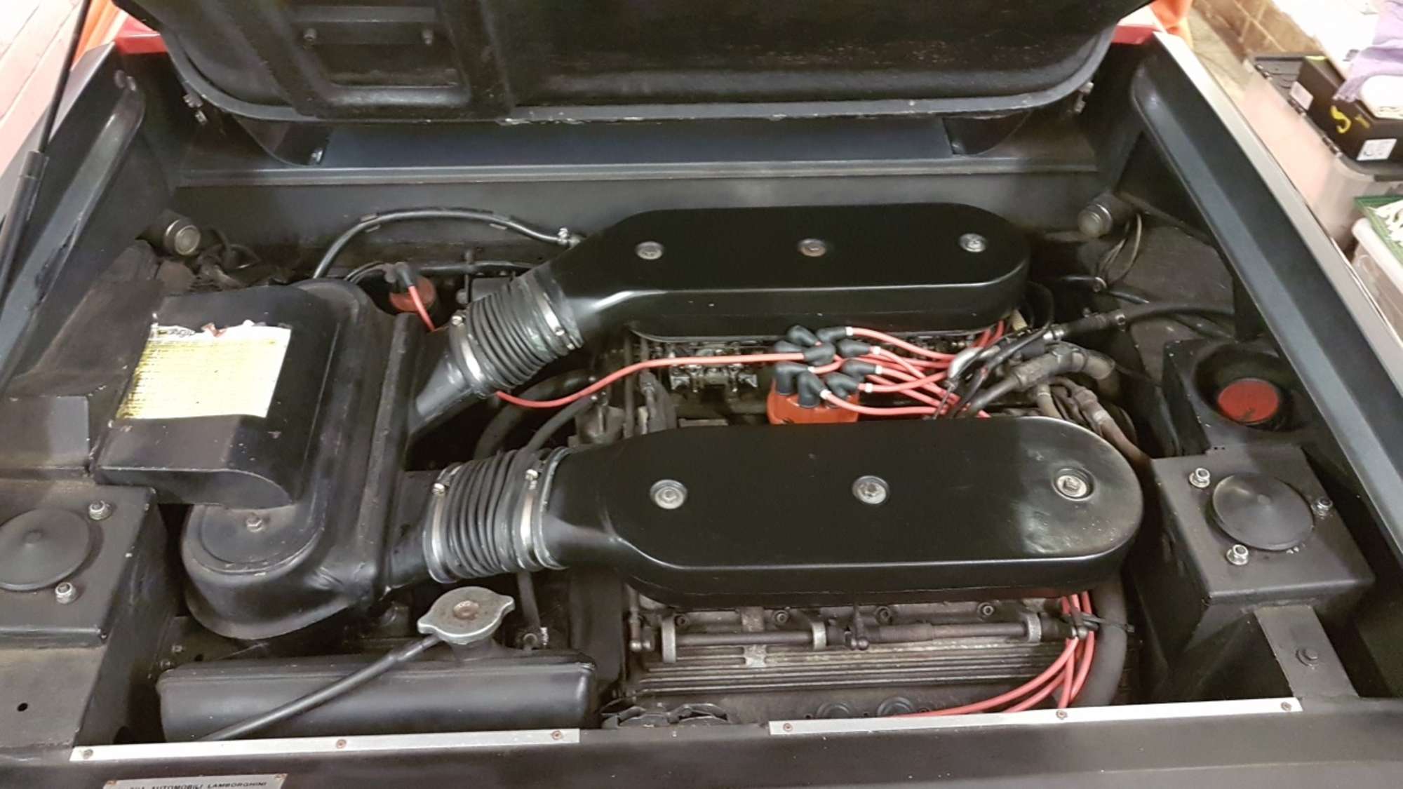 1983 Lamborghini Jalpa-Sold