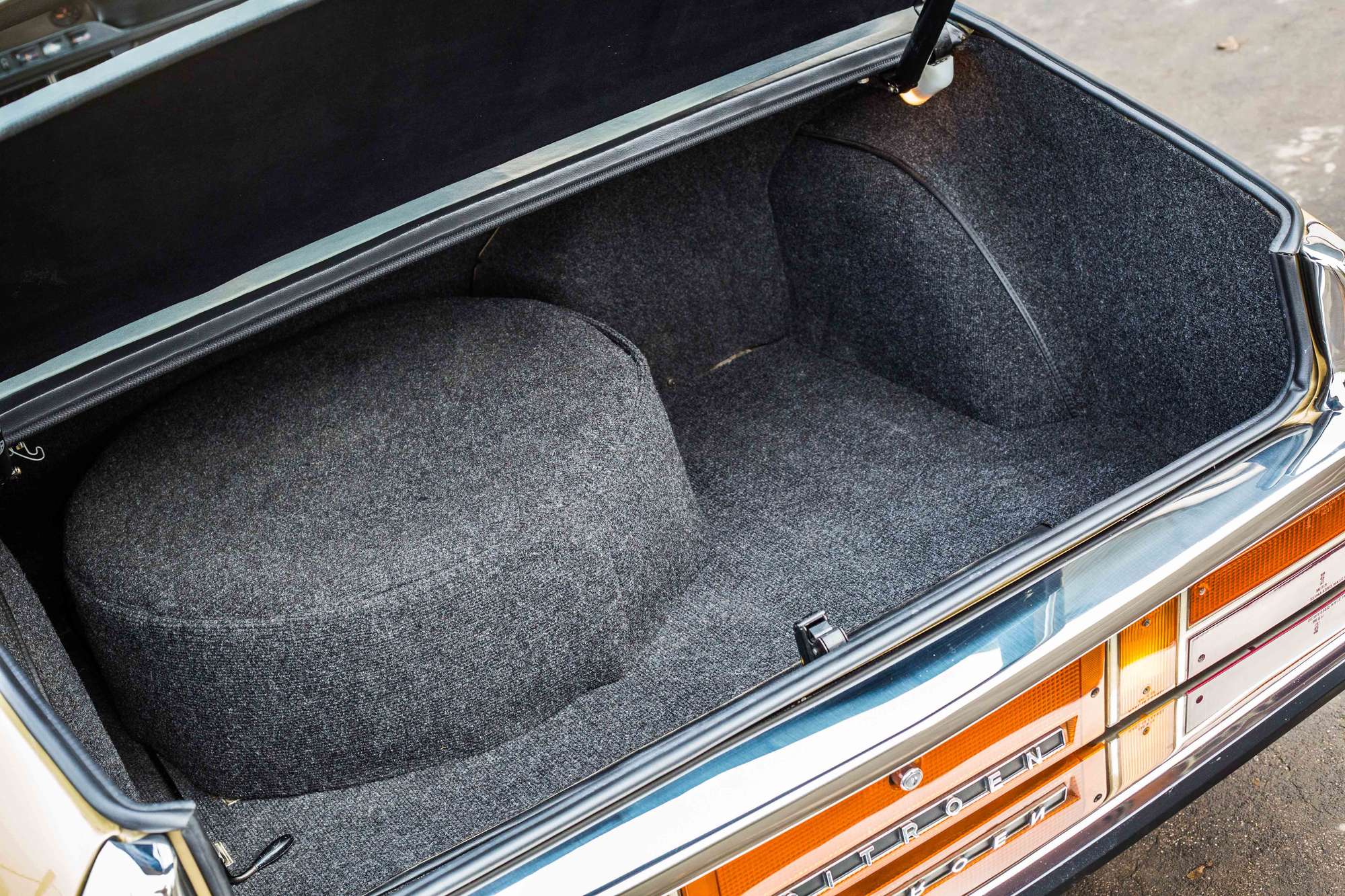 1972 Citroen SM Maserati-Sold