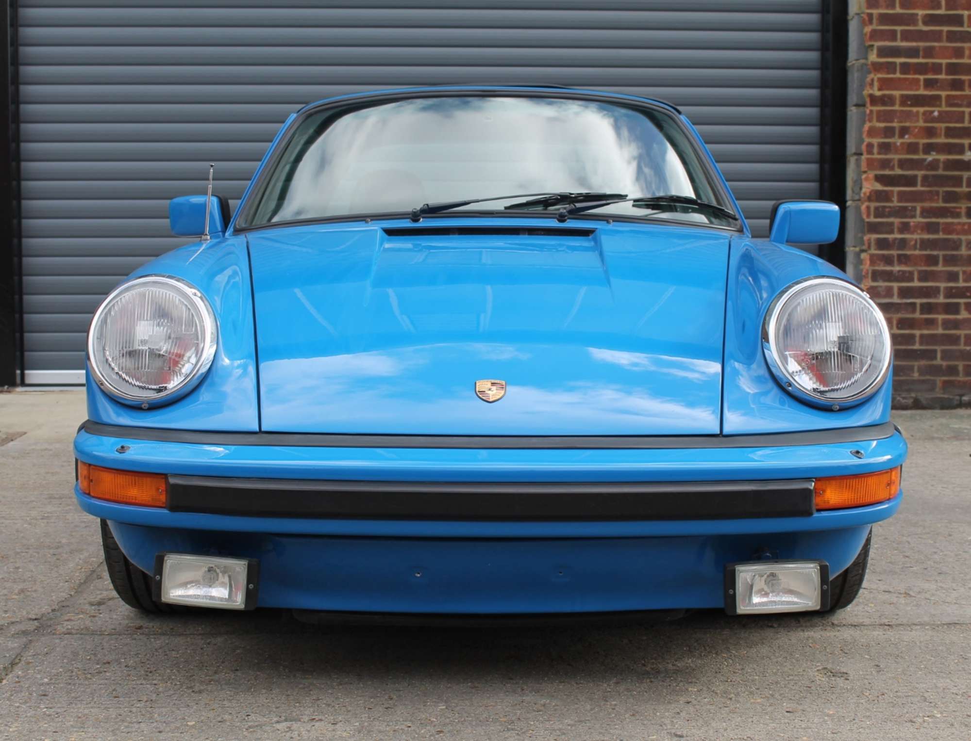 1982 Porsche 911 SC Targa-Sold