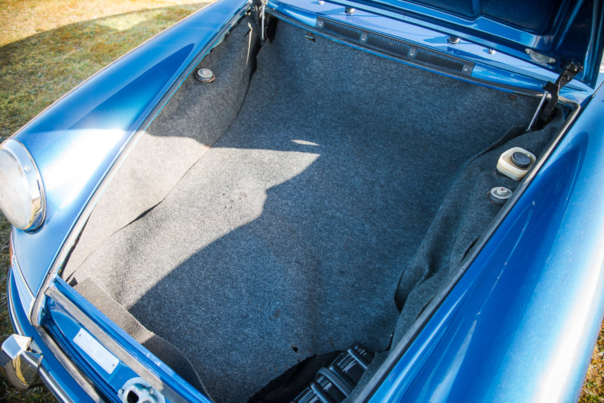 1968 Porsche 911 Coupe-Sold