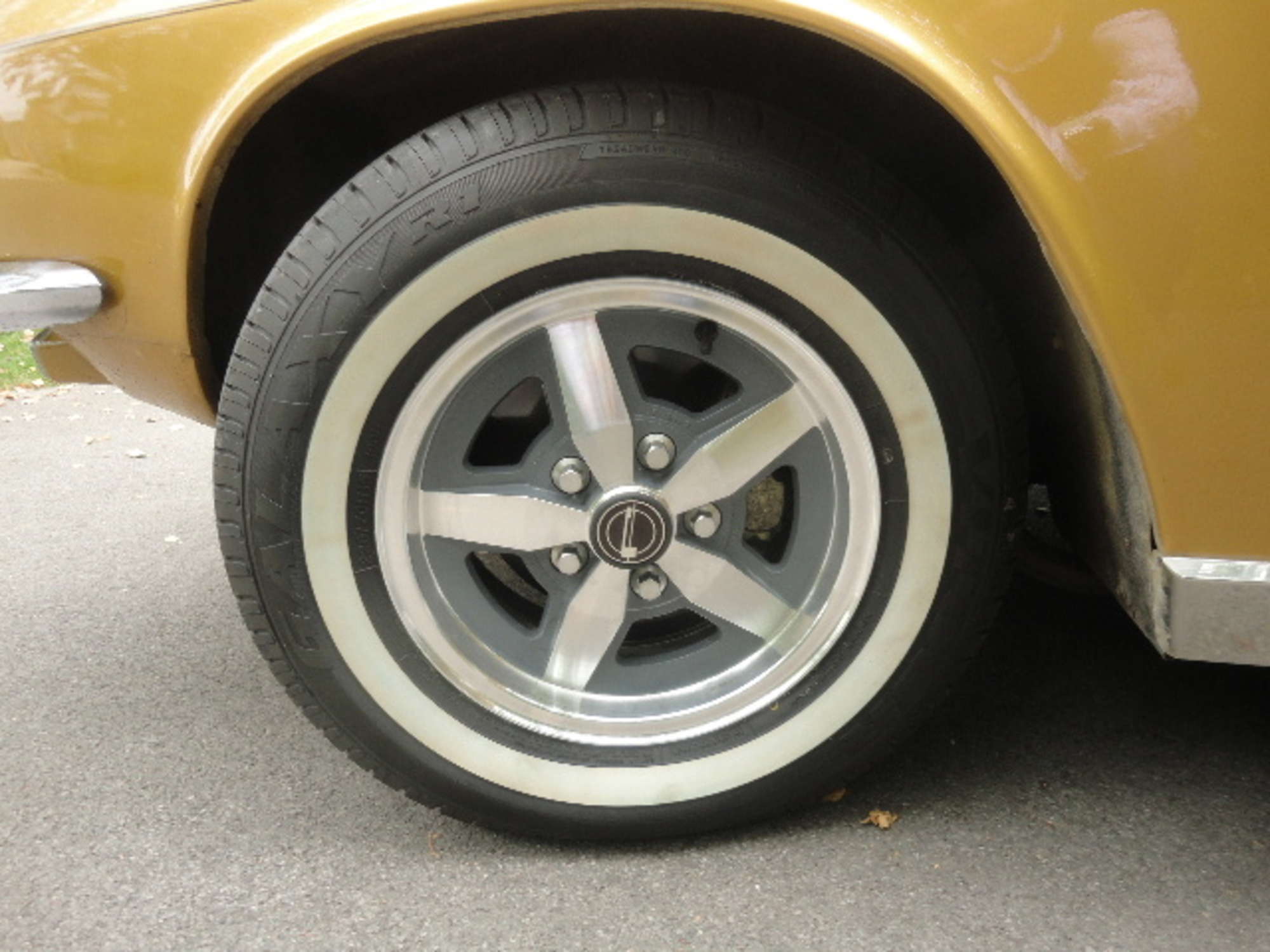 1971 Jensen Interceptor Series II-Auction Lot