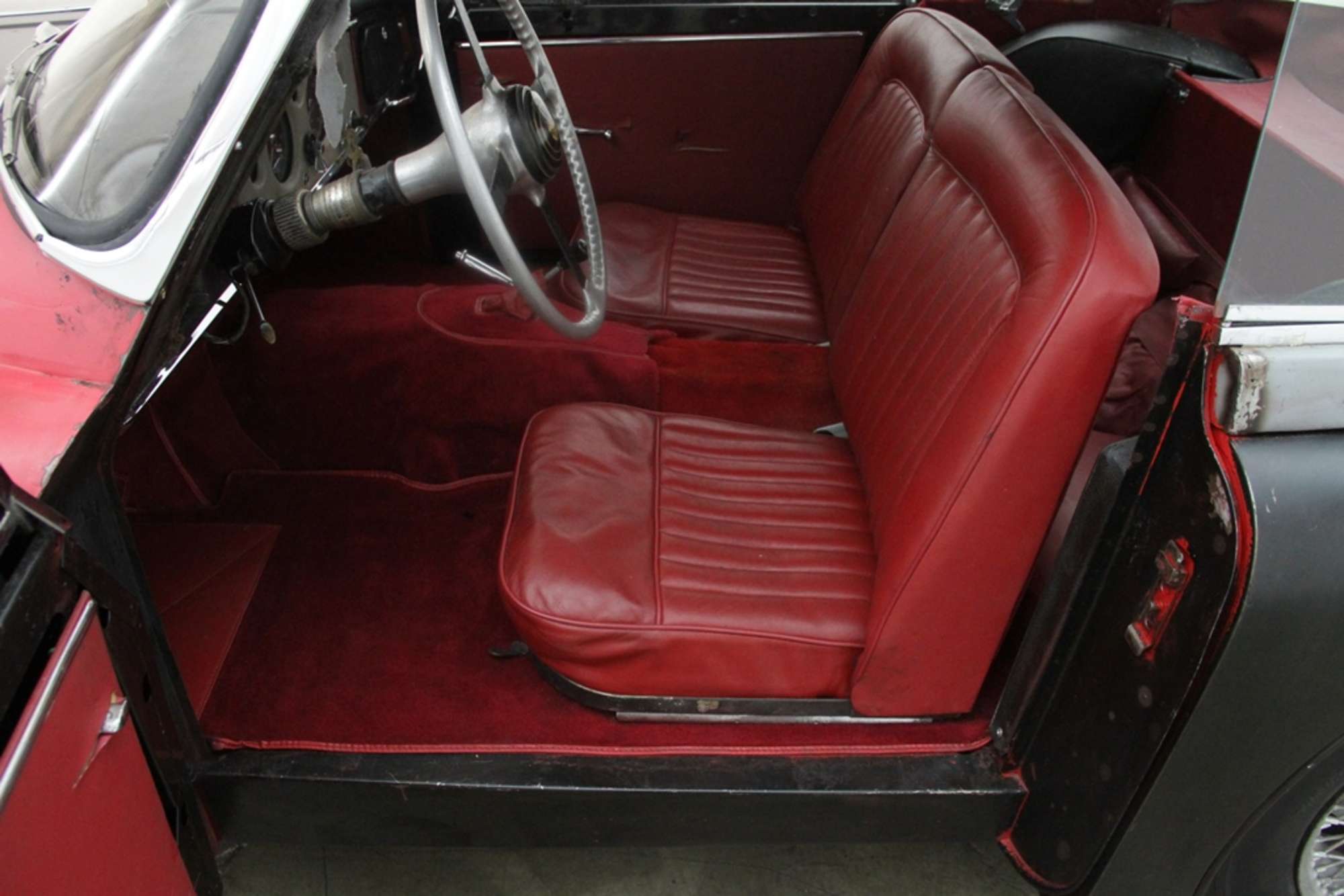 1959 Jaguar XK150 S Fixedhead Coupe-Auction Lot