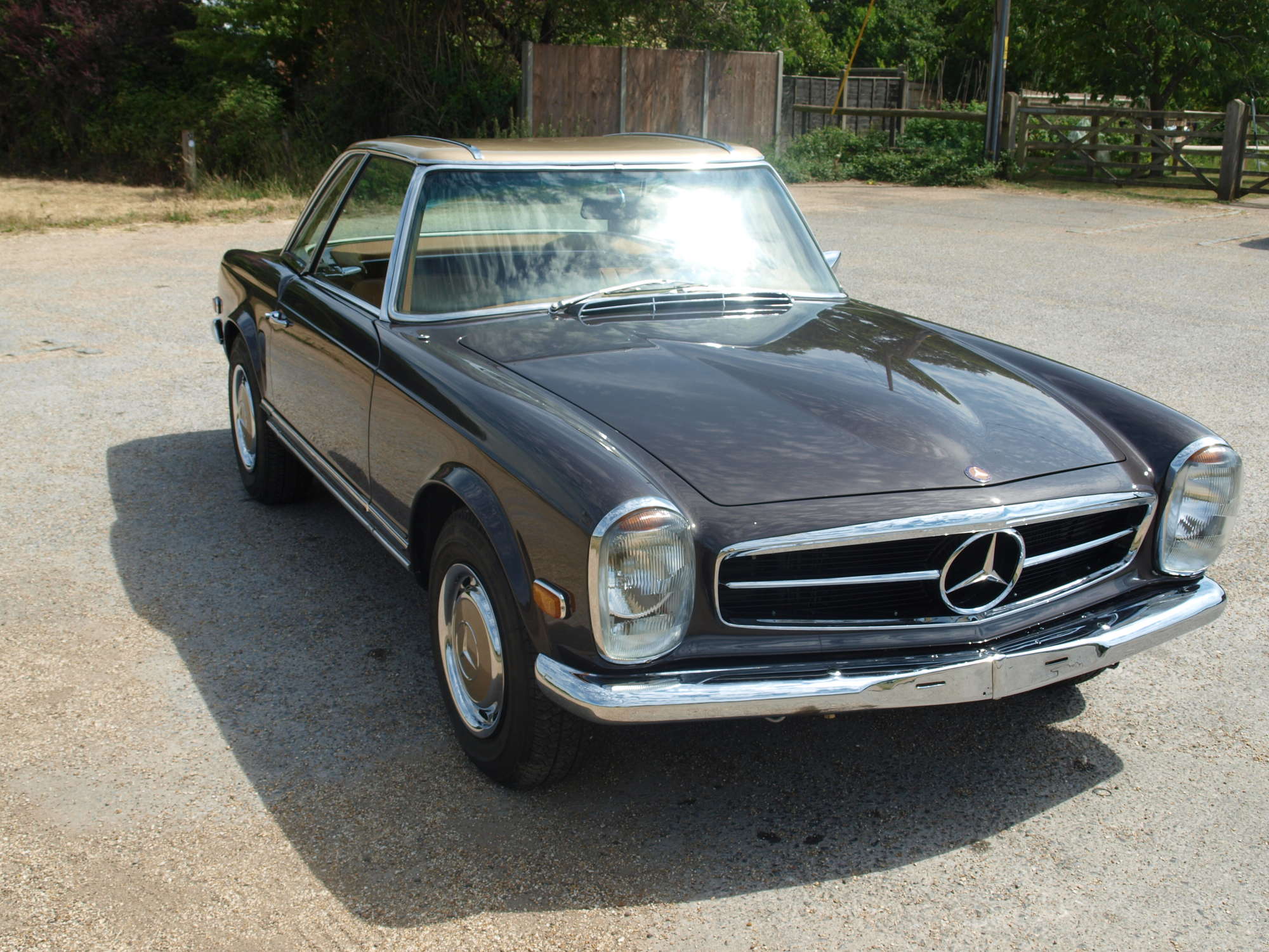 1968 Mercedes-Benz 280SL-Auction Lot