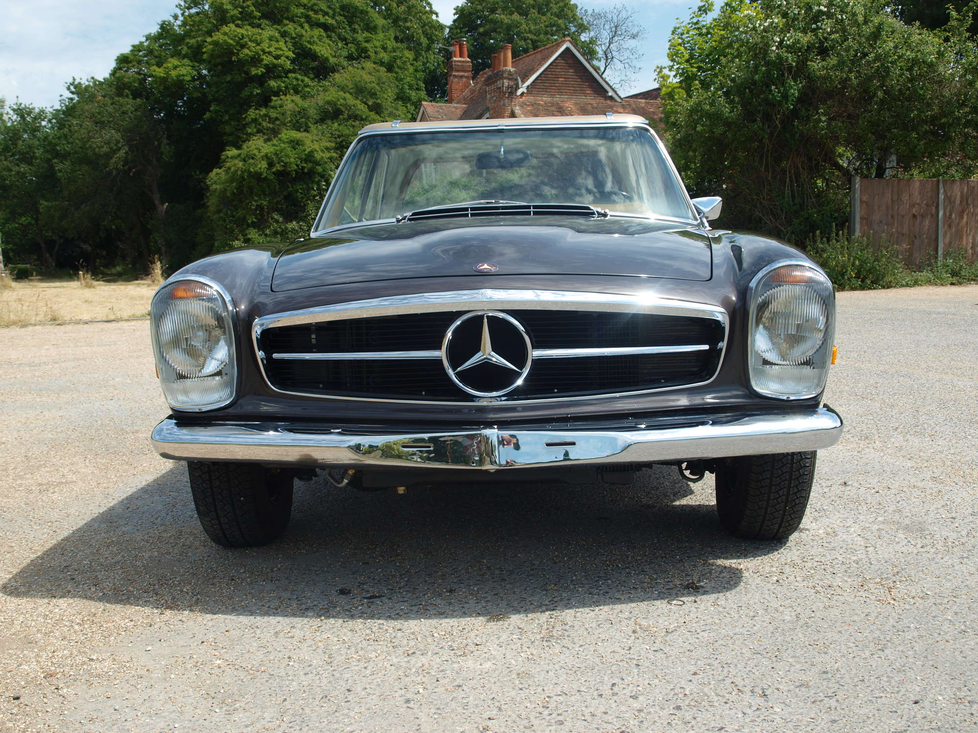 1968 Mercedes-Benz 280SL-Auction Lot