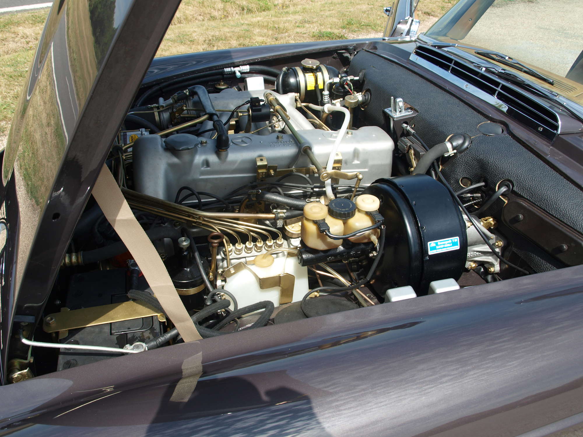 1968 Mercedes-Benz 280SL-Auction Lot