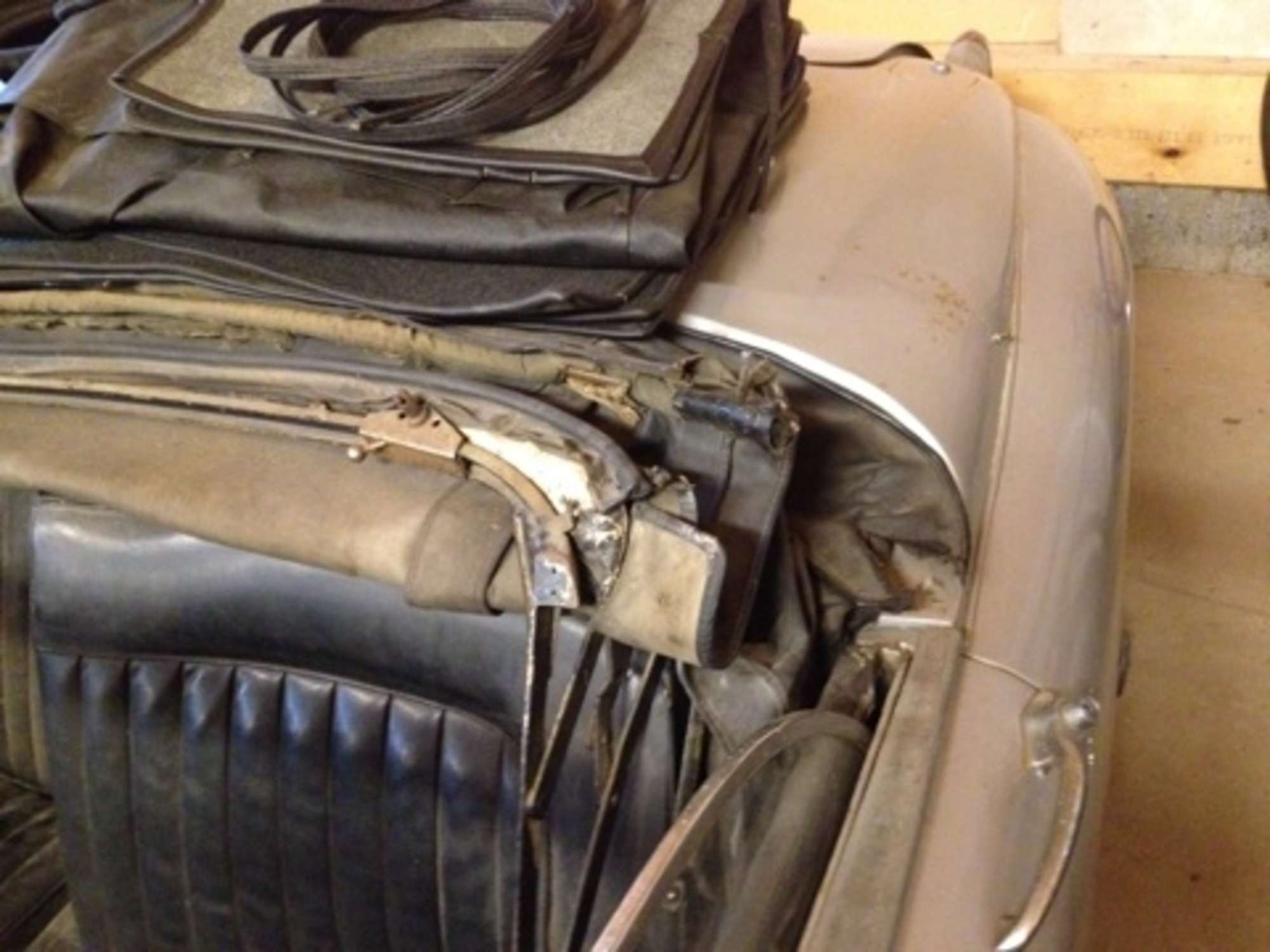**LATE ENTRY** 1958 Jaguar XK150 Roadster Restoration Projec-Auction Lot