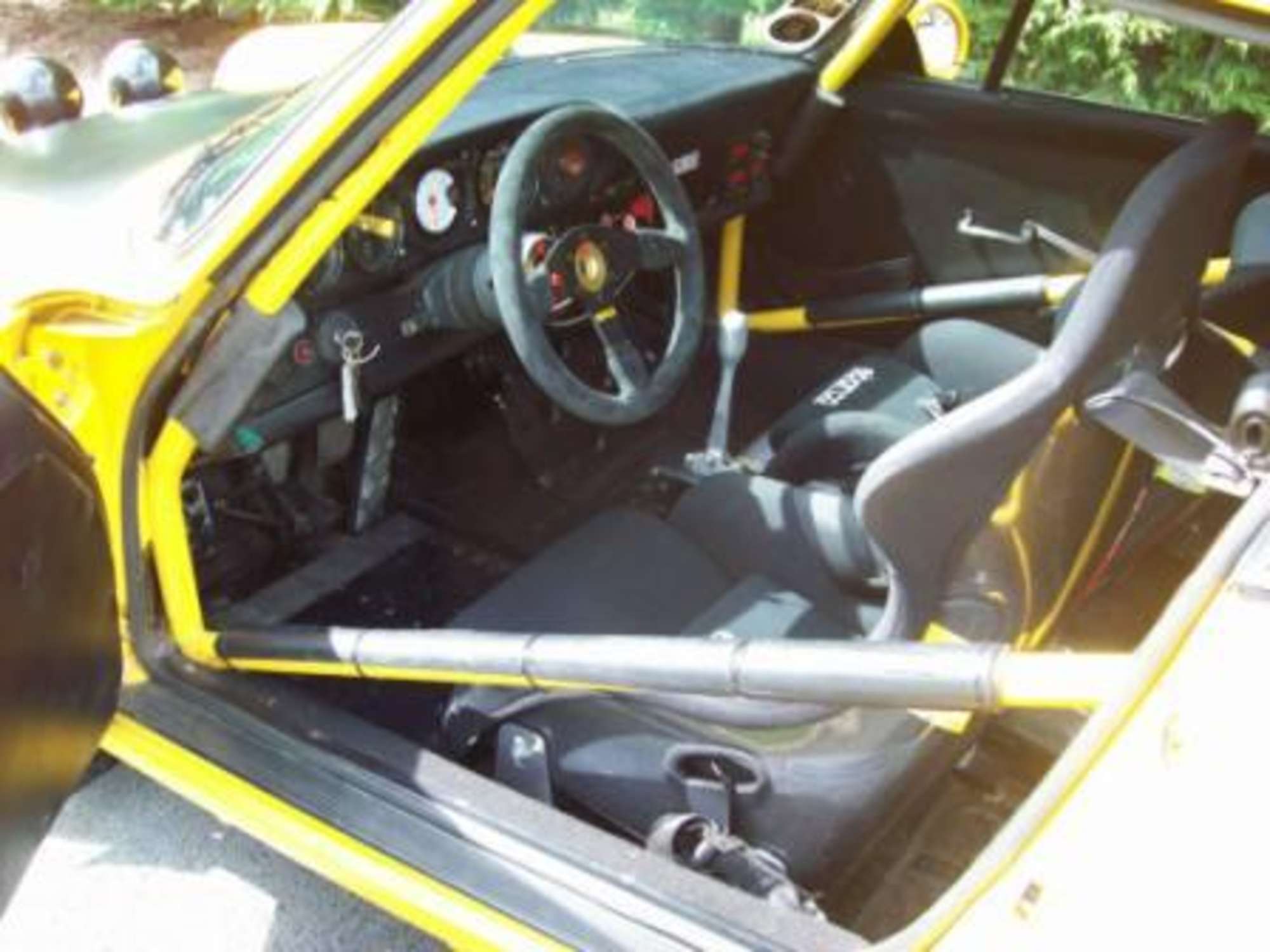 1975 Porsche 911 Carrera 2.7 MFI Coupe Race Car-Sold