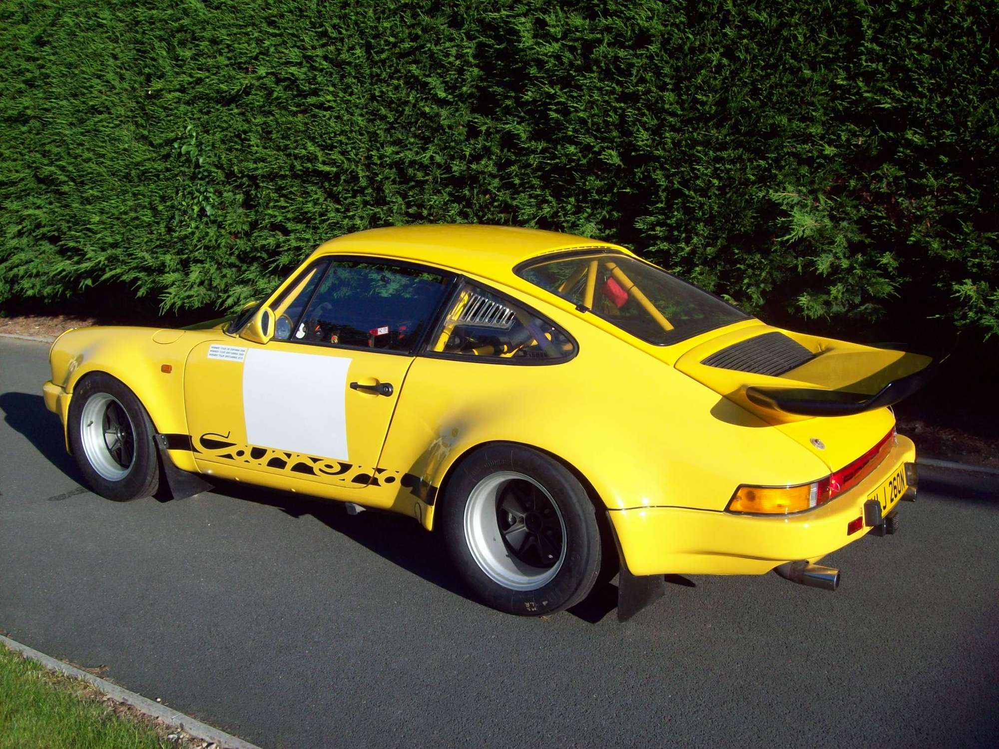 1975 Porsche 911 Carrera 2.7 MFI Coupe Race Car-Sold