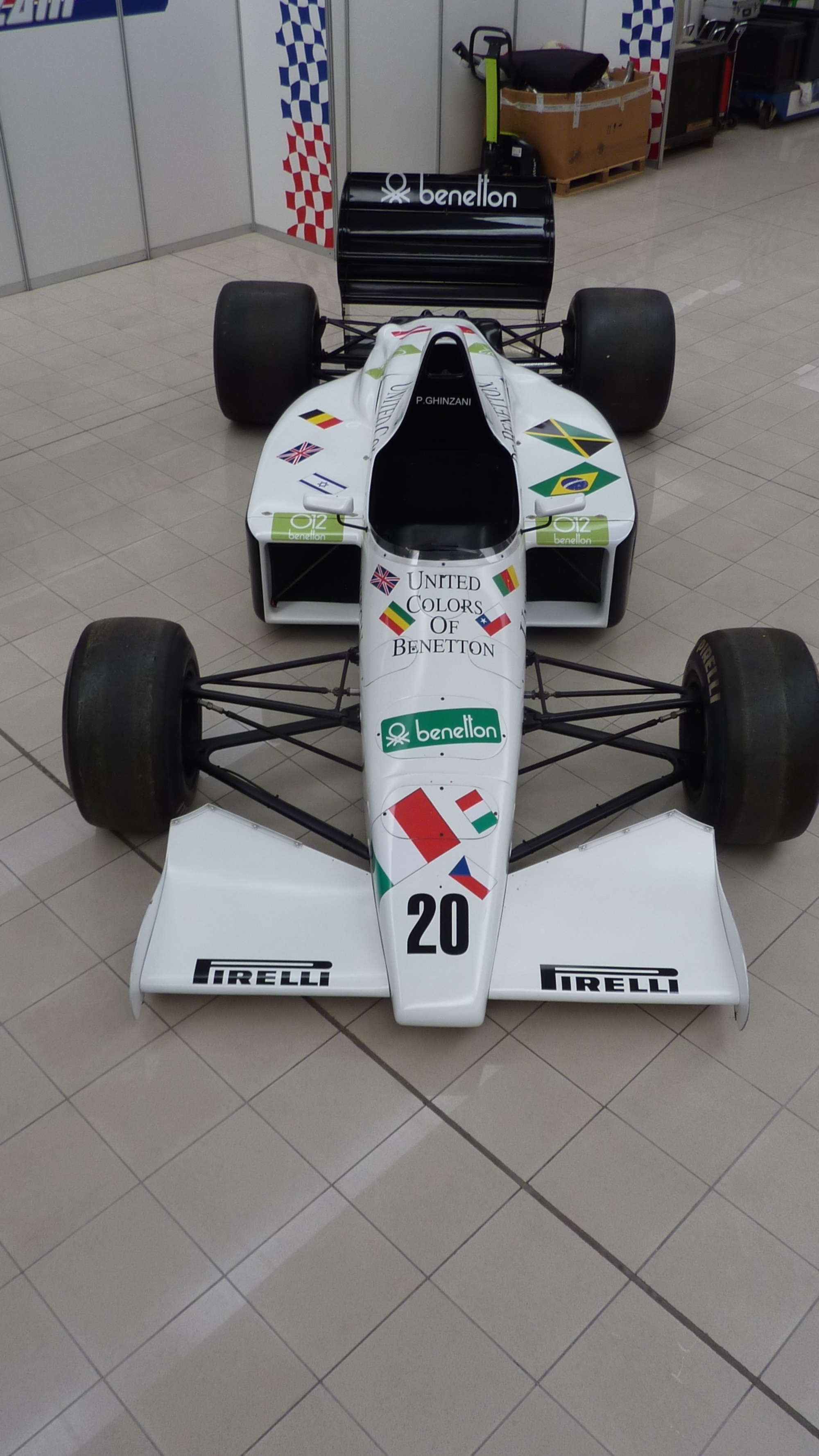 1985 Benetton Toleman Hart F1-Auction Lot
