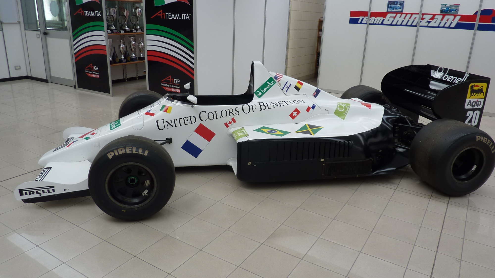 1985 Benetton Toleman Hart F1-Auction Lot