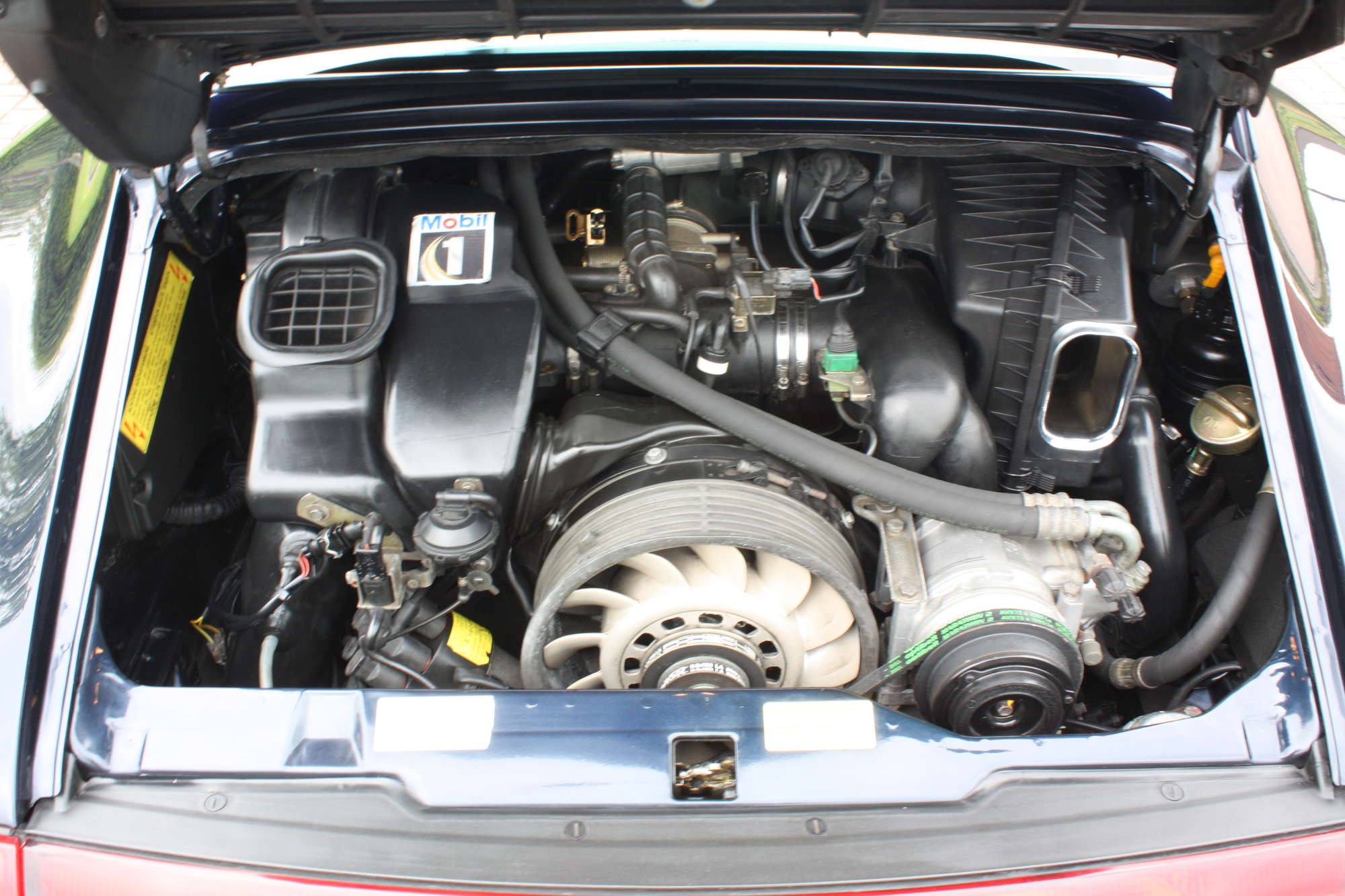 1995 Porsche 911 993 Coupe-Sold