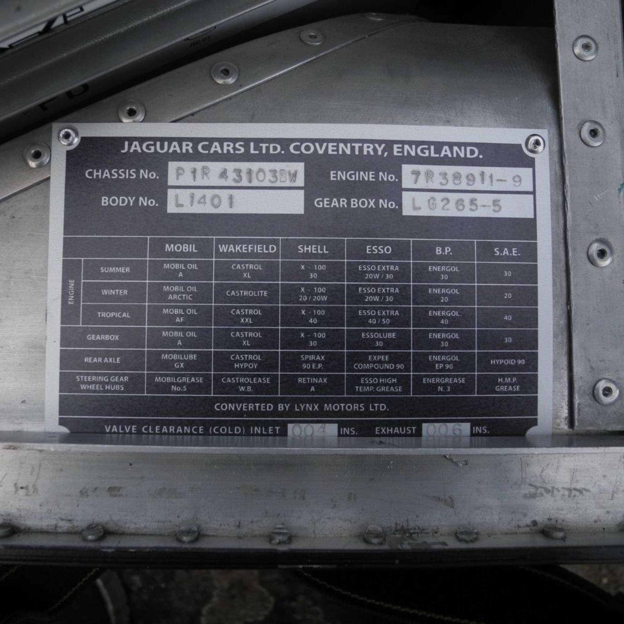 1969 Lynx-Jaguar XKSS-Auction Lot