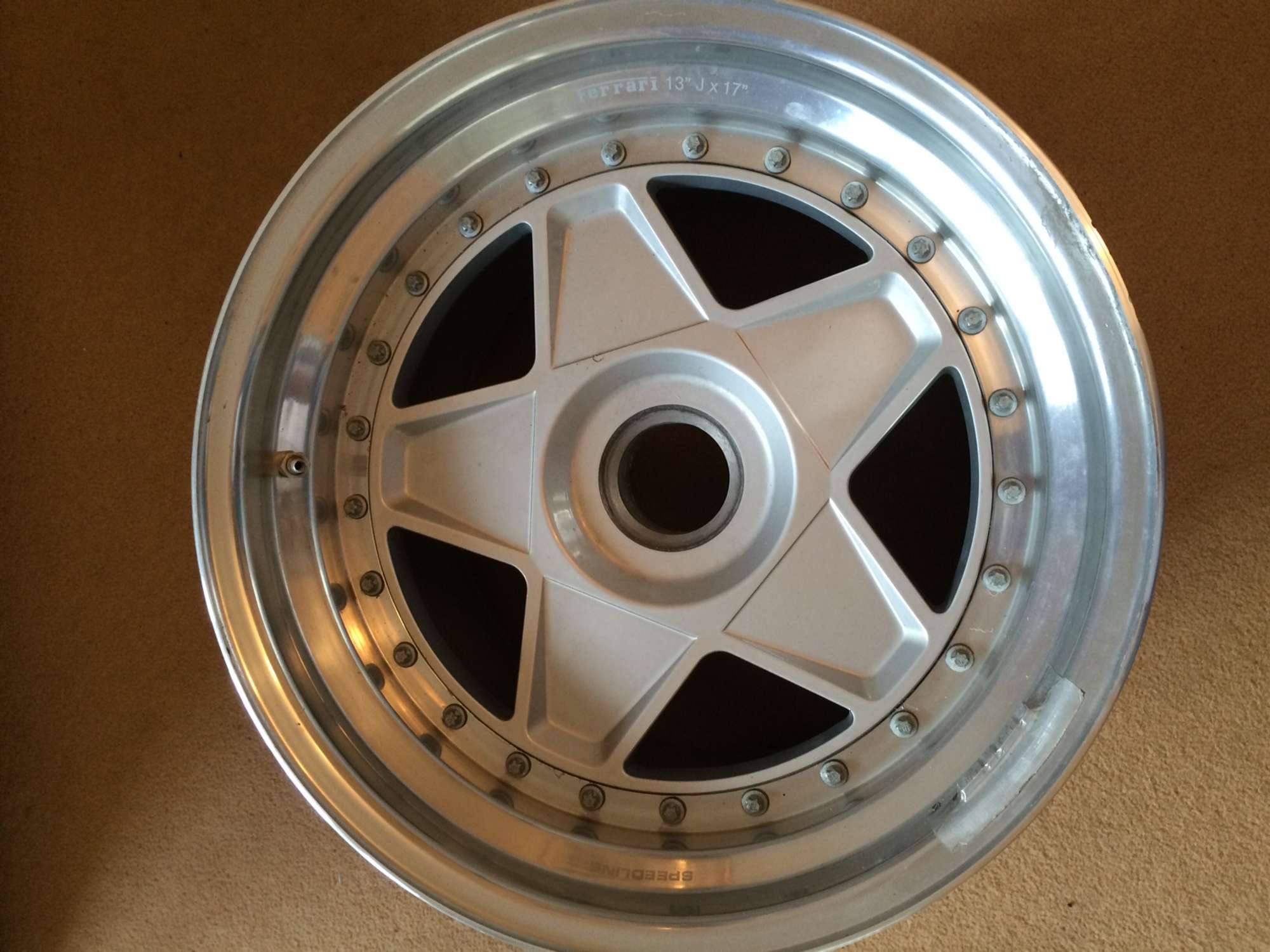 Ferrari F40 Wheel.-Auction Lot