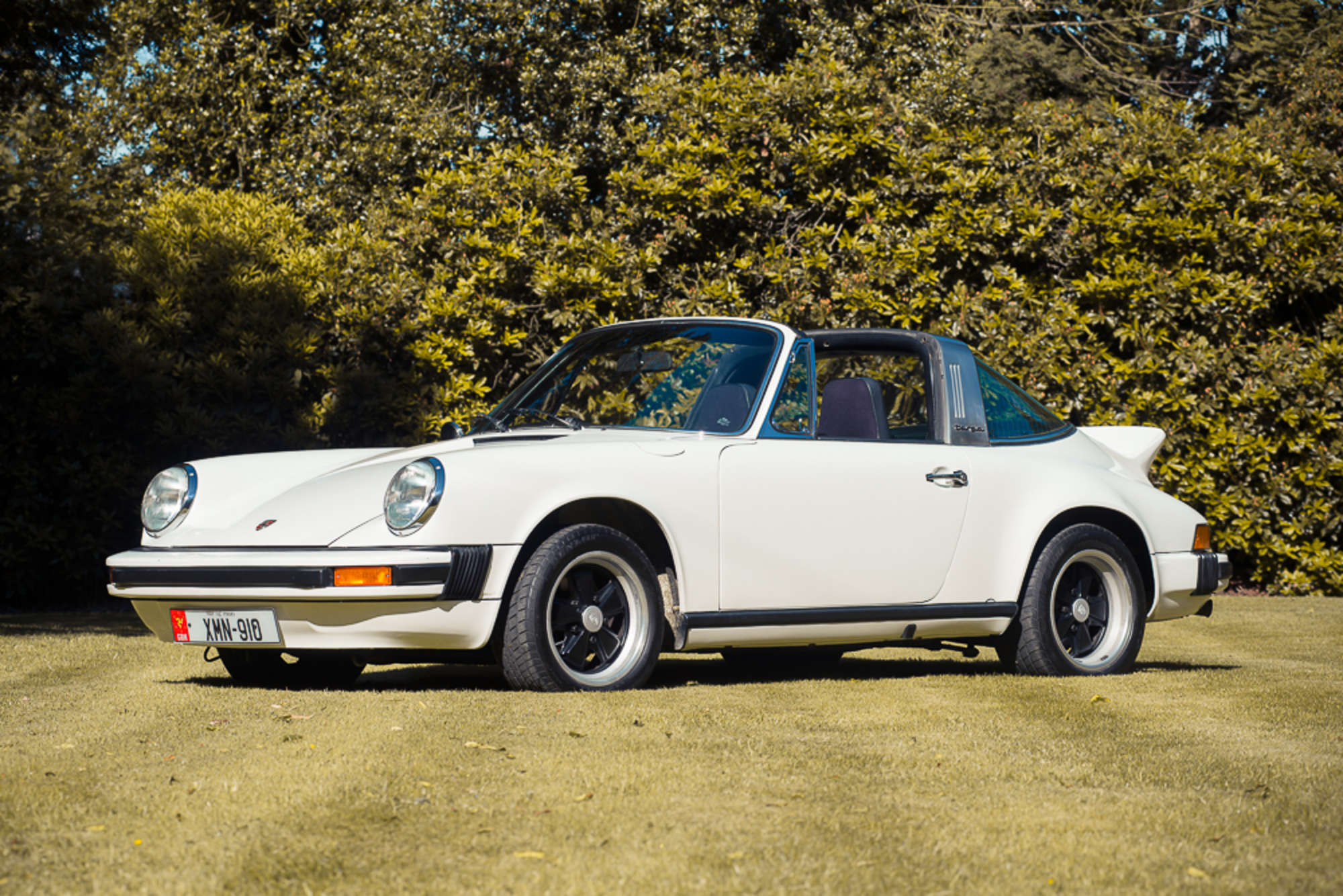 1974 Porsche 911 Carrera 2.7 MFi Targa-Sold