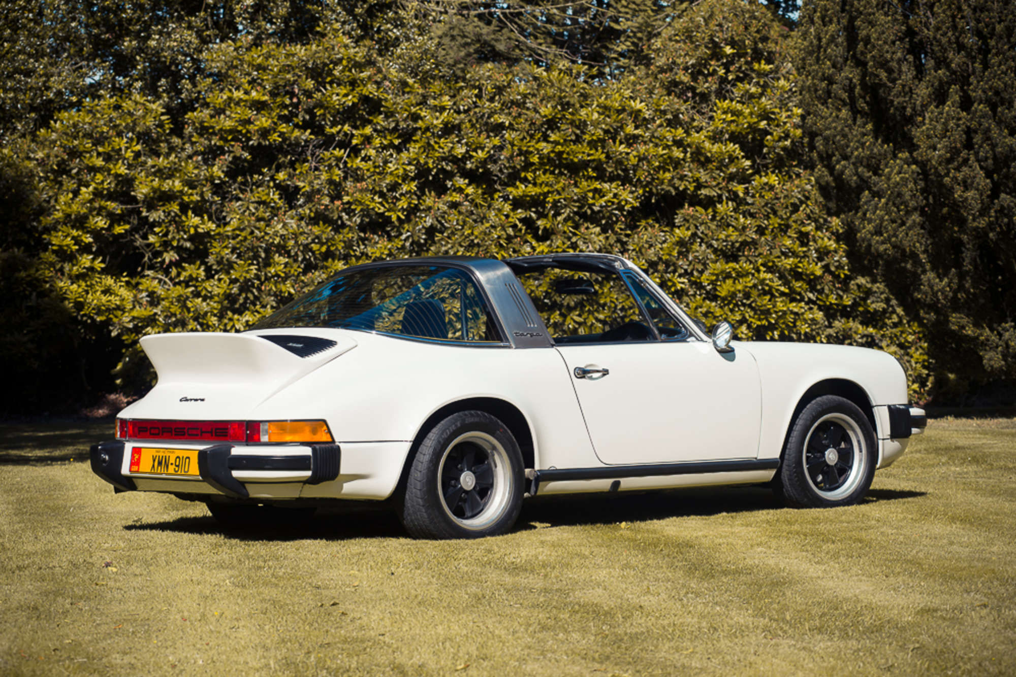 1974 Porsche 911 Carrera 2.7 MFi Targa-Sold