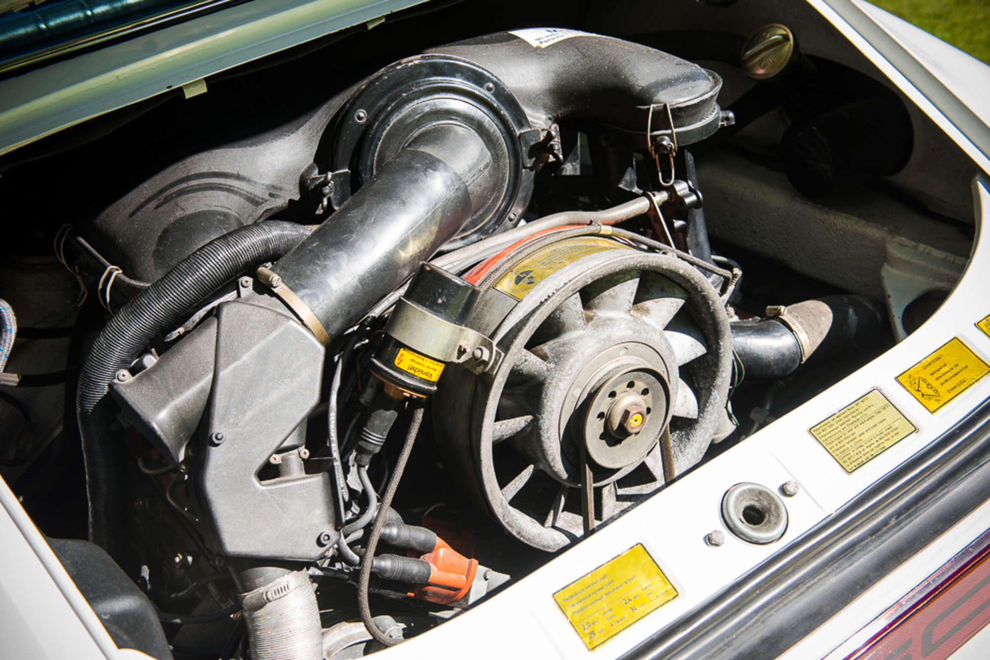 1974 Porsche 911 Carrera 2.7 MFi Targa-Sold