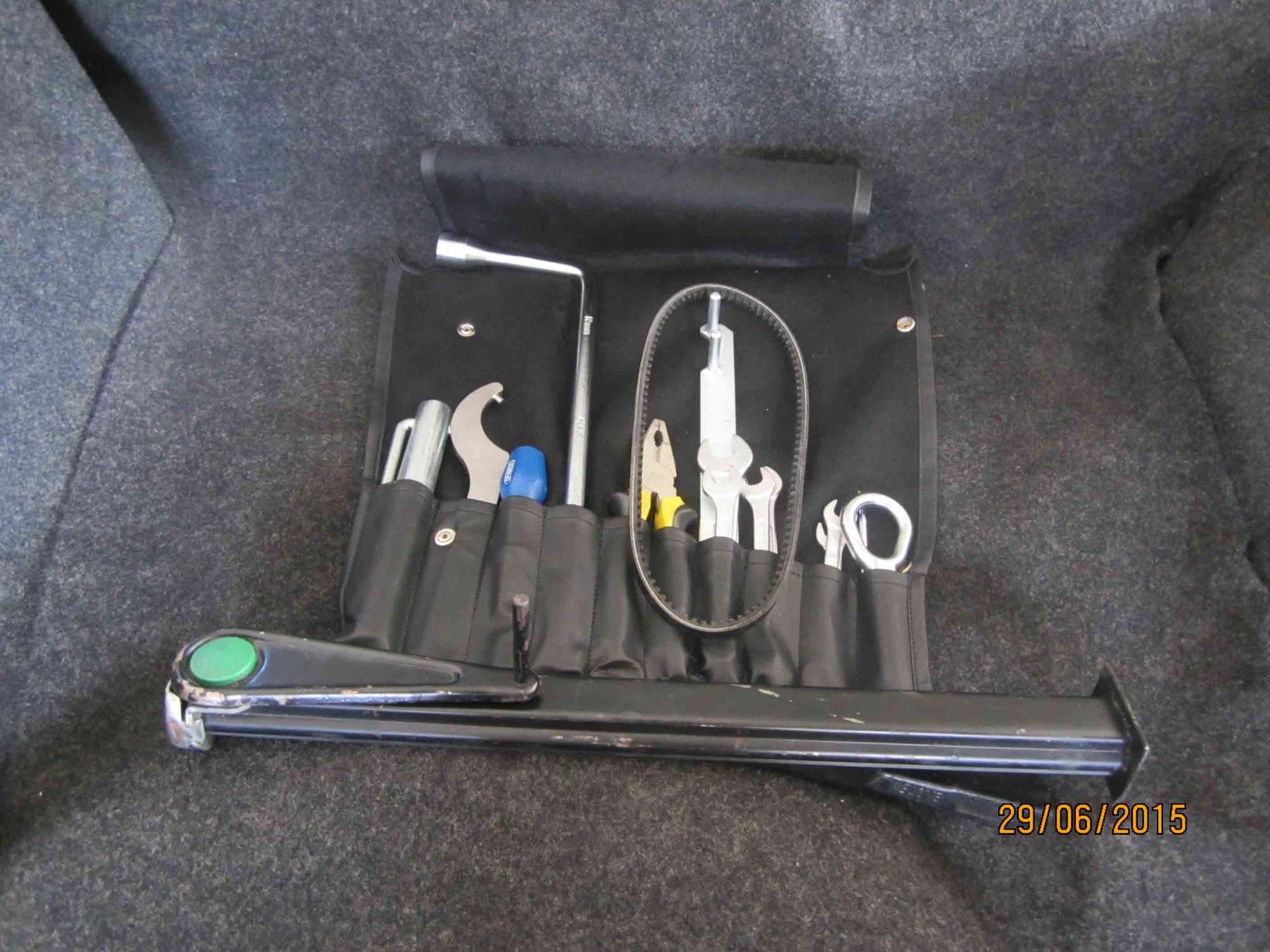 1972 Porsche 911 2.4S Coupe-Sold