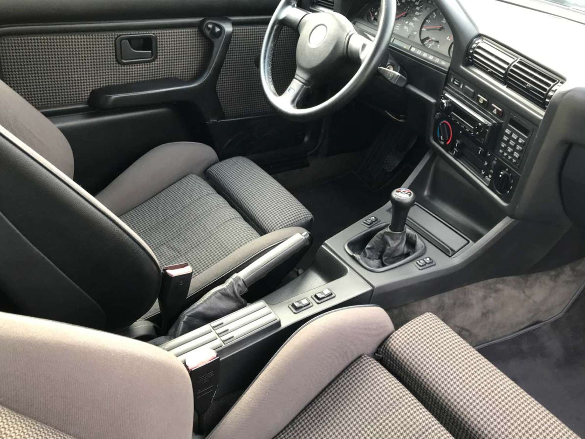 1987 BMW E30 M3-Sold