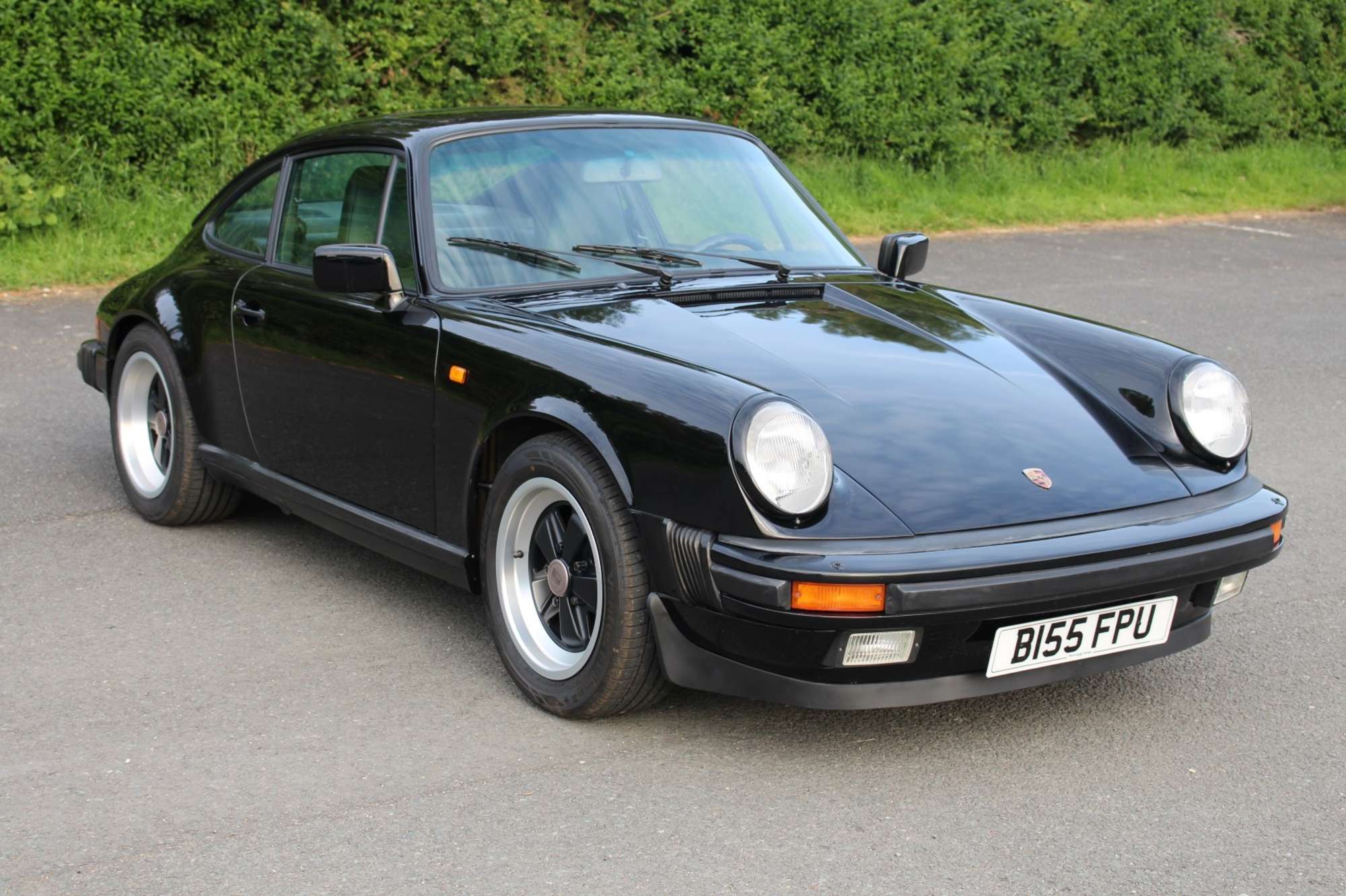 1985 Porsche 911 Carrera 3.2-Sold
