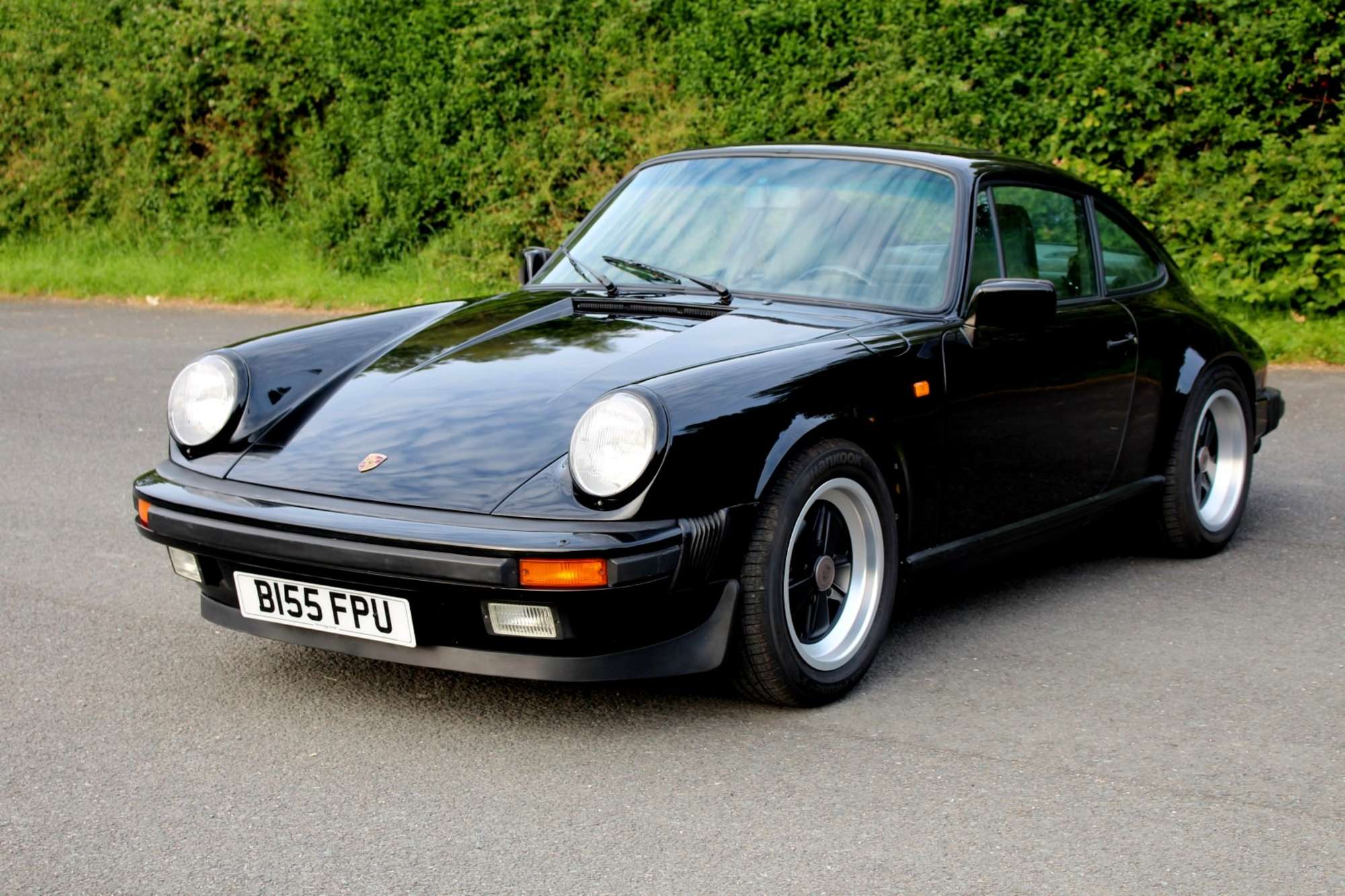 1985 Porsche 911 Carrera 3.2-Sold