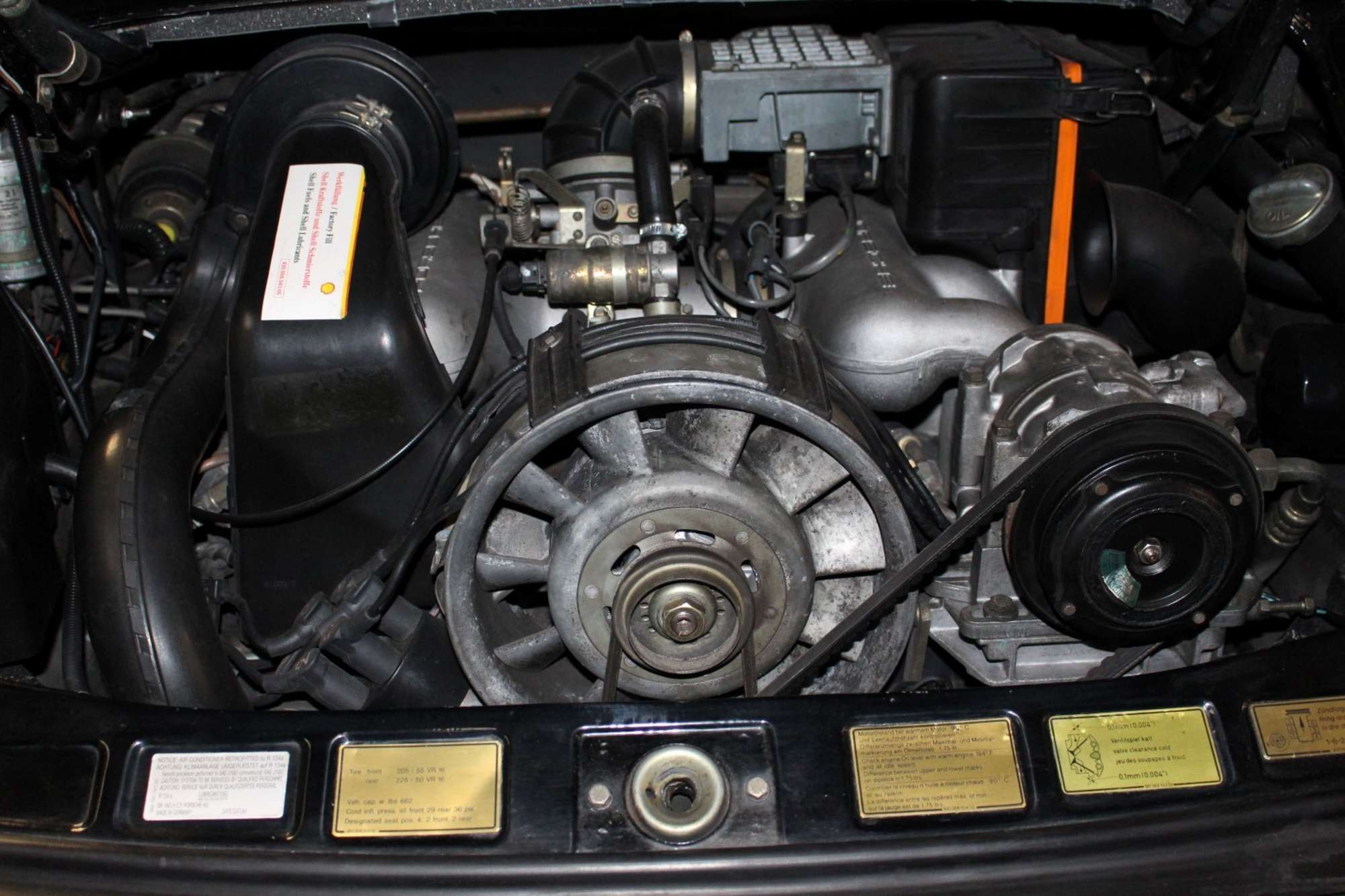 1985 Porsche 911 Carrera 3.2-Sold