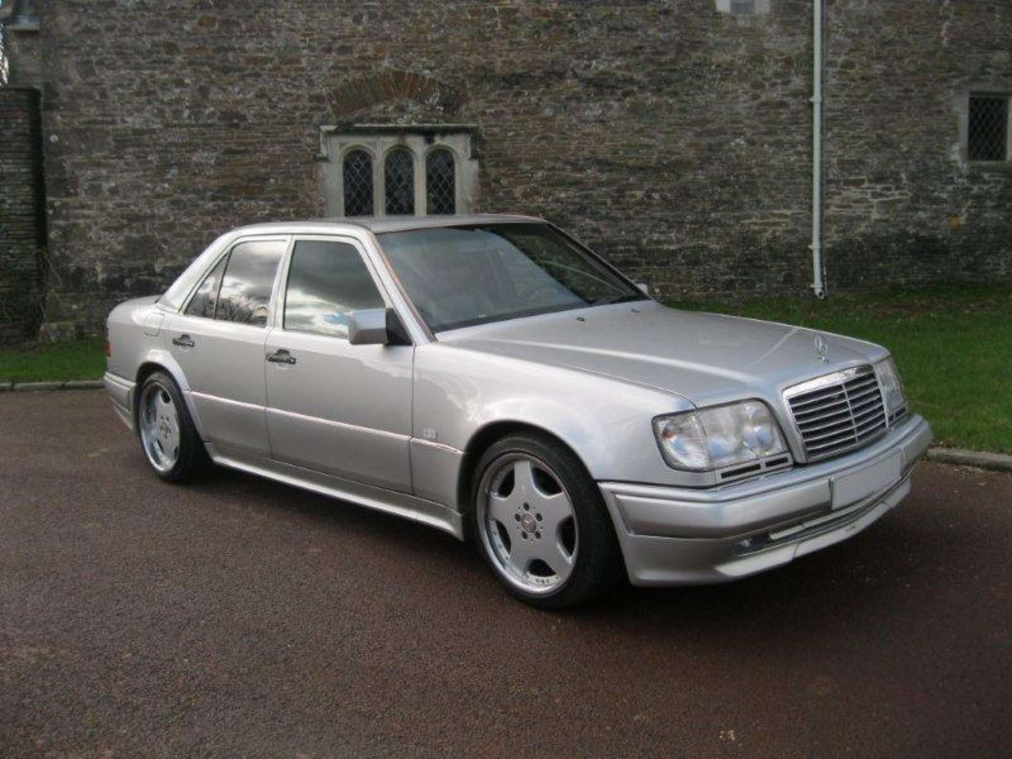 1992 Mercedes-Benz 500E Saloon-Sold