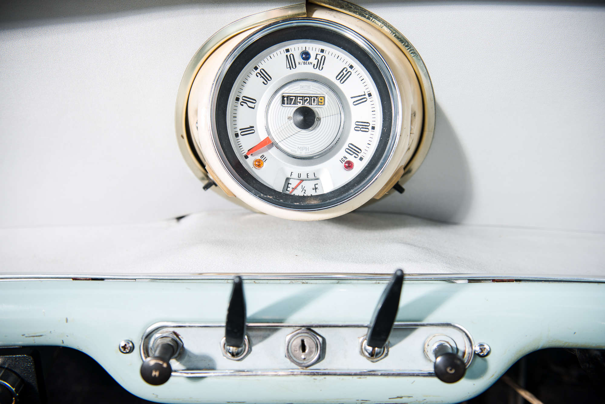 1962 Morris Mini Minor Saloon-Auction Lot