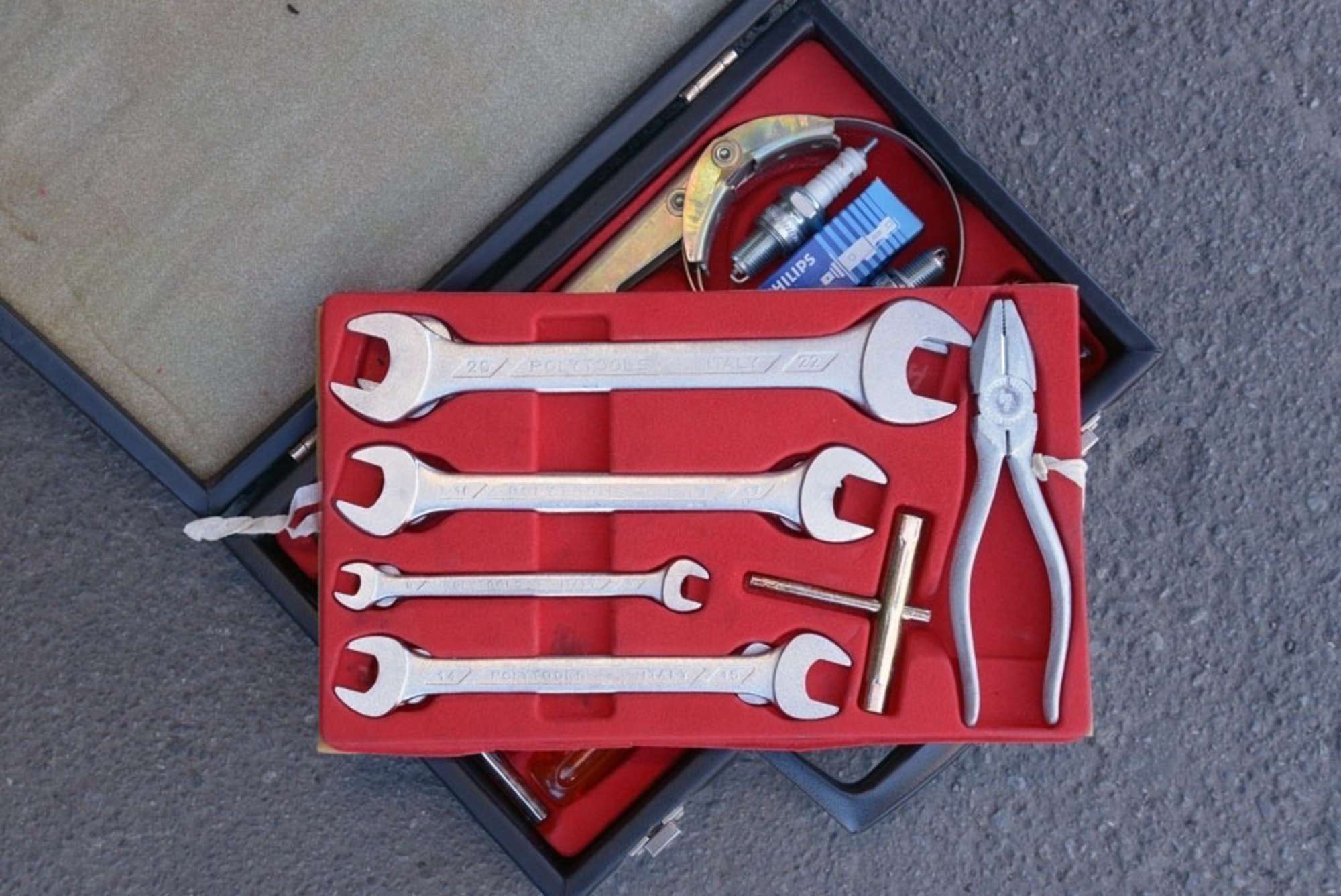 1981 Ferrari 400 GTi  Manual-Auction Lot