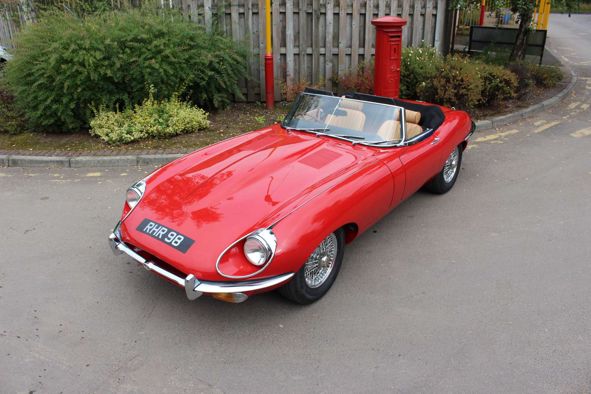 1969 Jaguar Series II E-Type Roadster-Sold