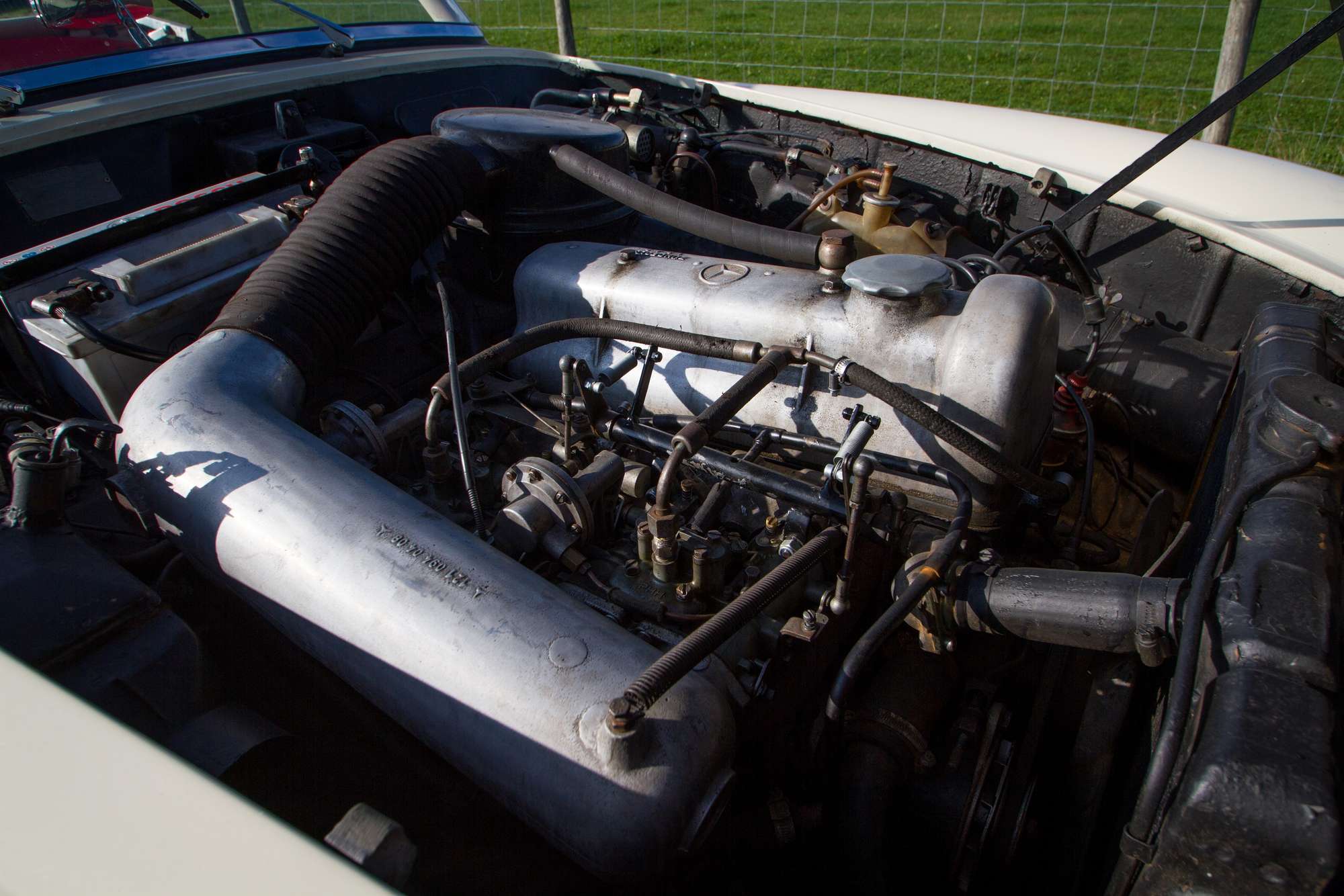 1962 Mercedes-Benz 190SL-Sold