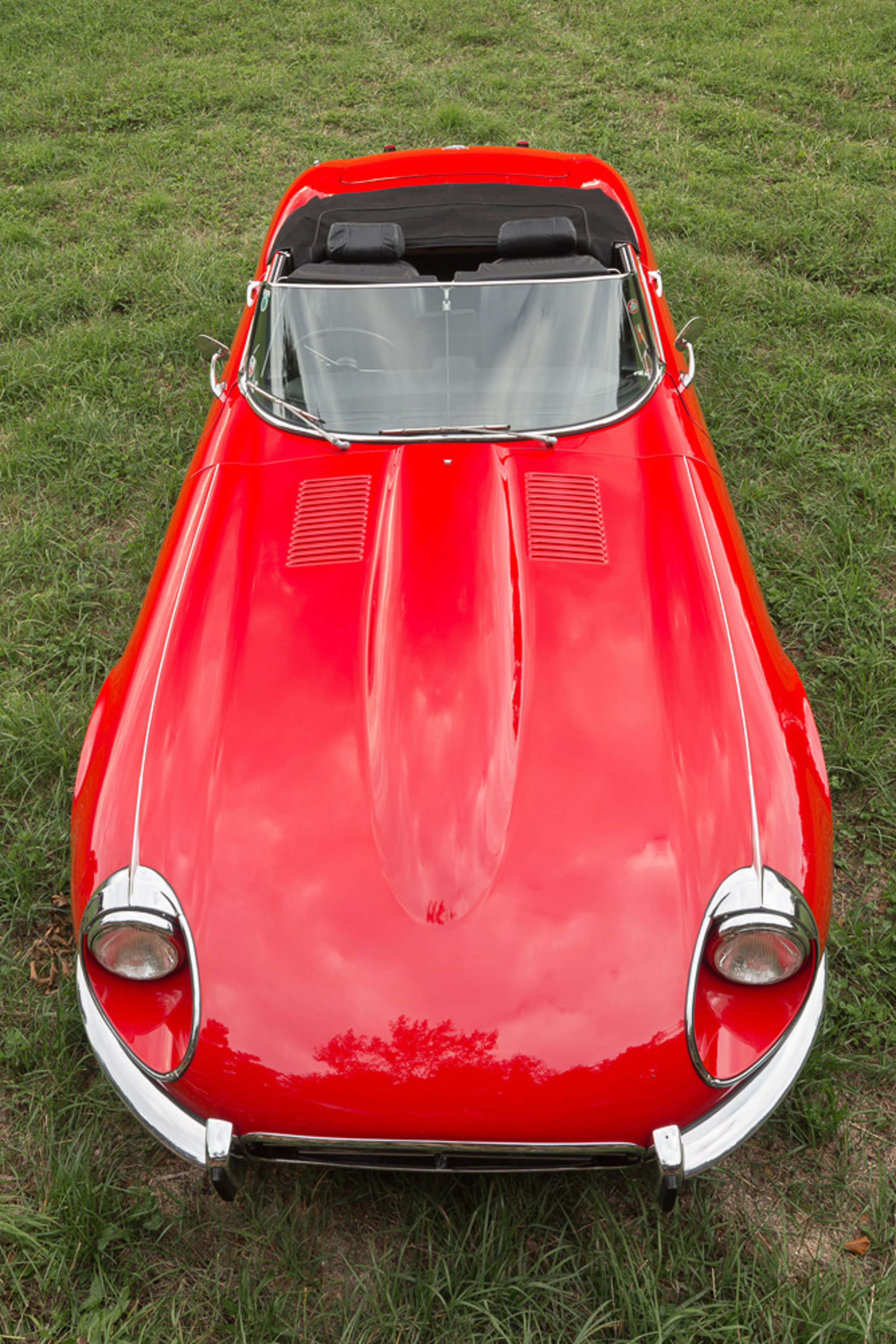 1972 Jaguar E-type Series 3 V12 Roadster-Sold