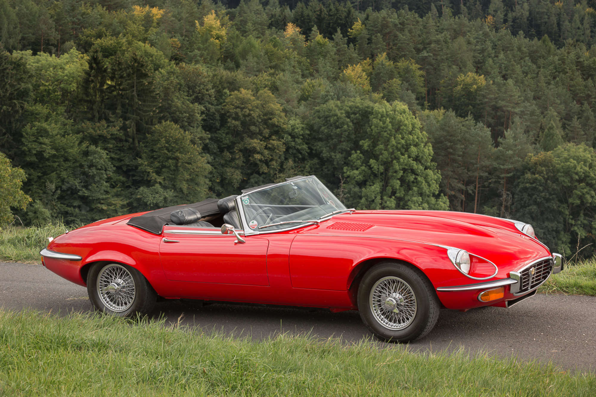 1972 Jaguar E-type Series 3 V12 Roadster-Sold