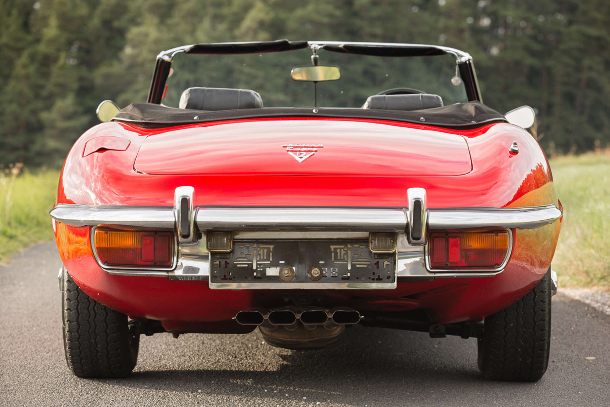 1972 Jaguar E-type Series 3 V12 Roadster-Sold