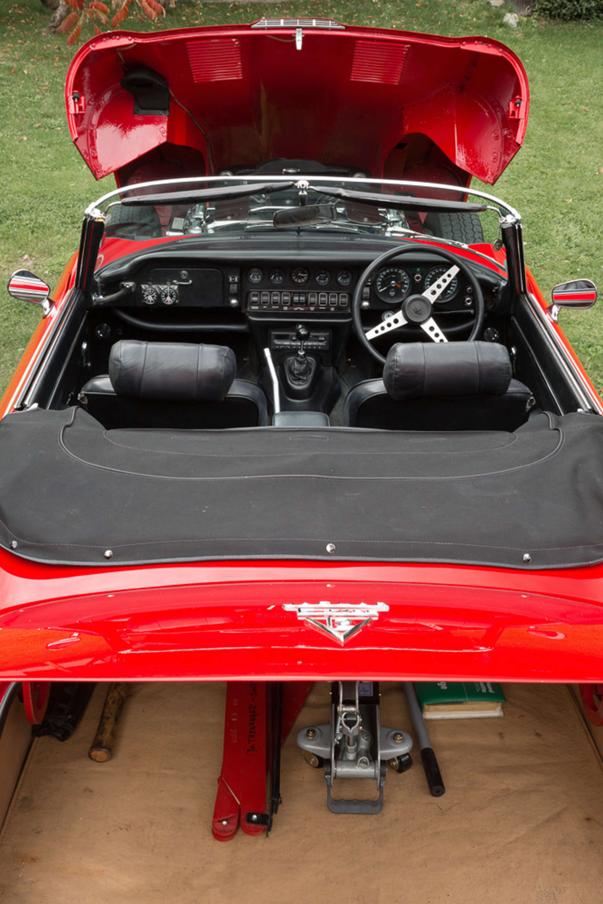 1972 Jaguar E-type Series 3 V12 Roadster-Sold