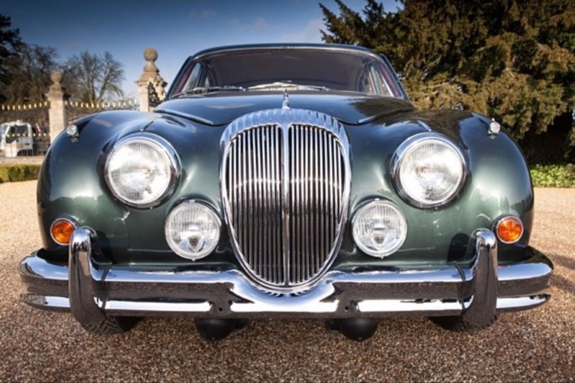 1963 Daimler 2.5 V8-Auction Lot