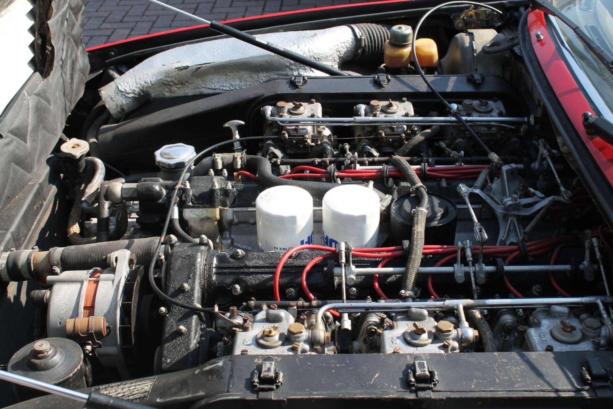 1973 Ferrari 365 GT4 2+2-Sold