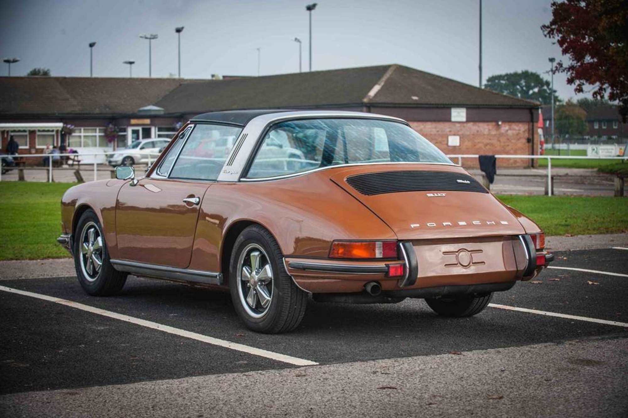 1973 Porsche 911 T Targa 2.4-Sold