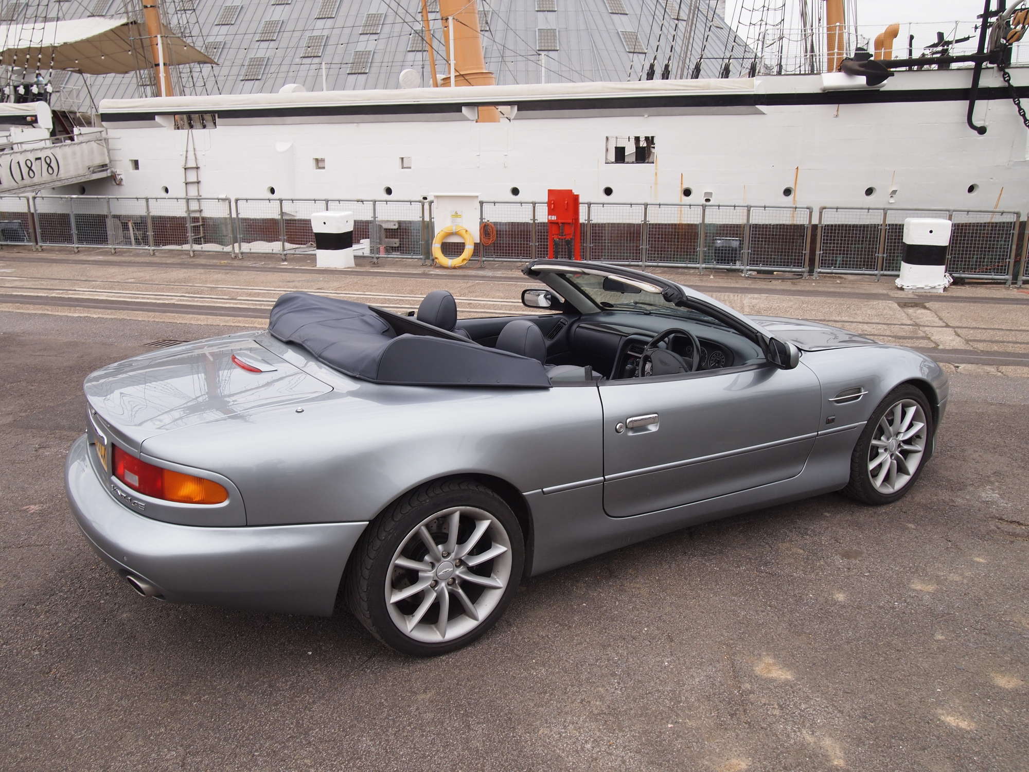 2002 Aston Martin DB7 Vantage Volante-Sold