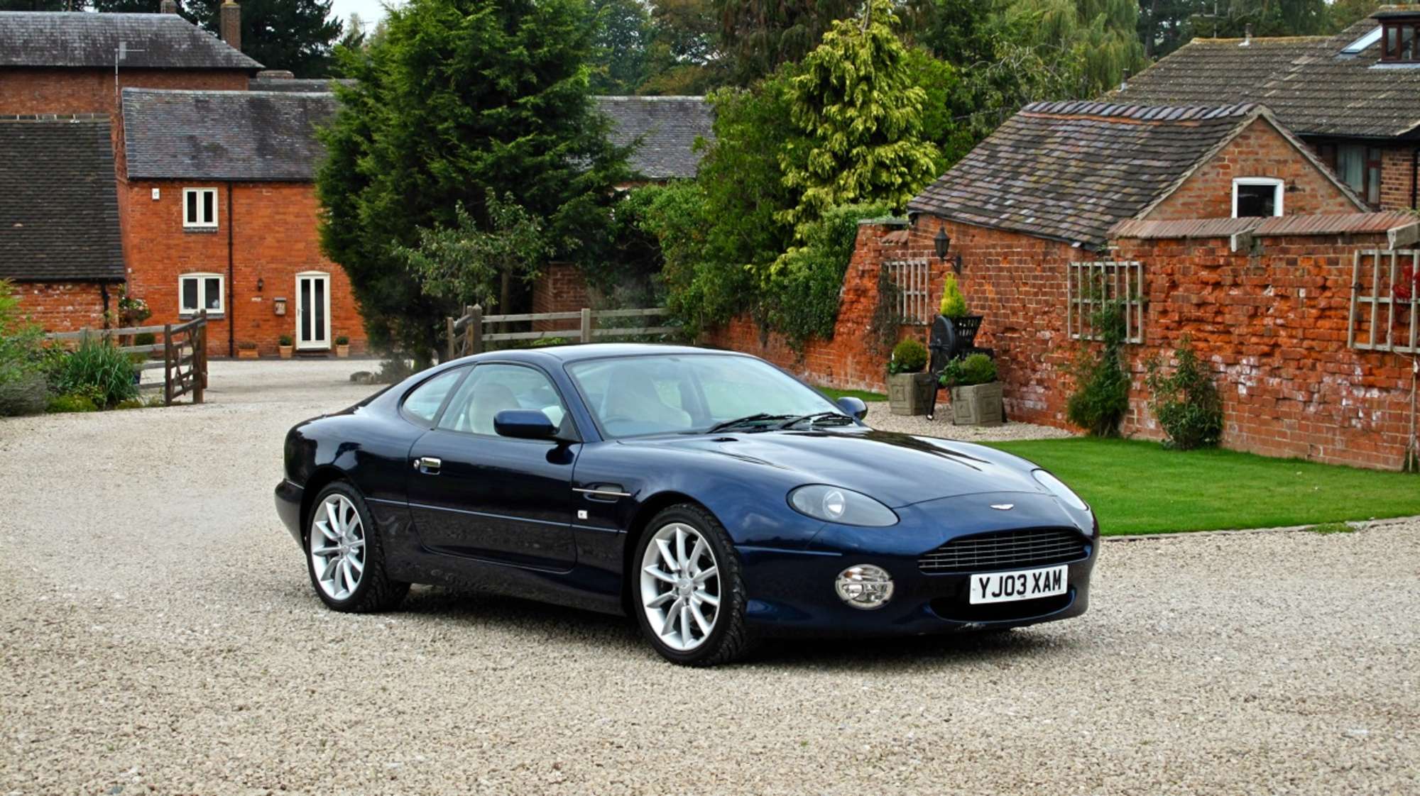 2003 Aston Martin DB7 Vantage Coupe-Sold