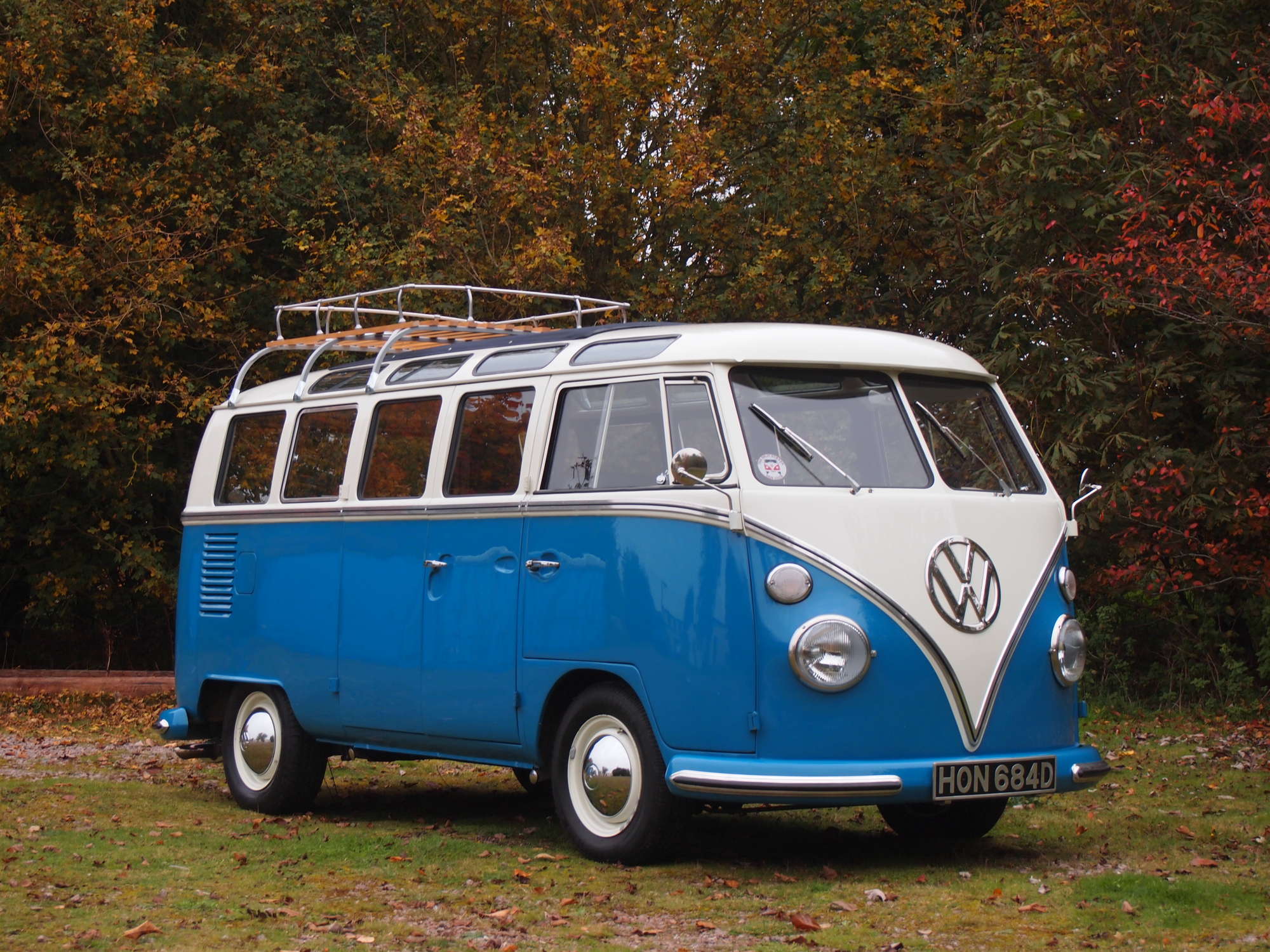 1966 Volkswagen Samba 21 Window Microbus-Auction Lot