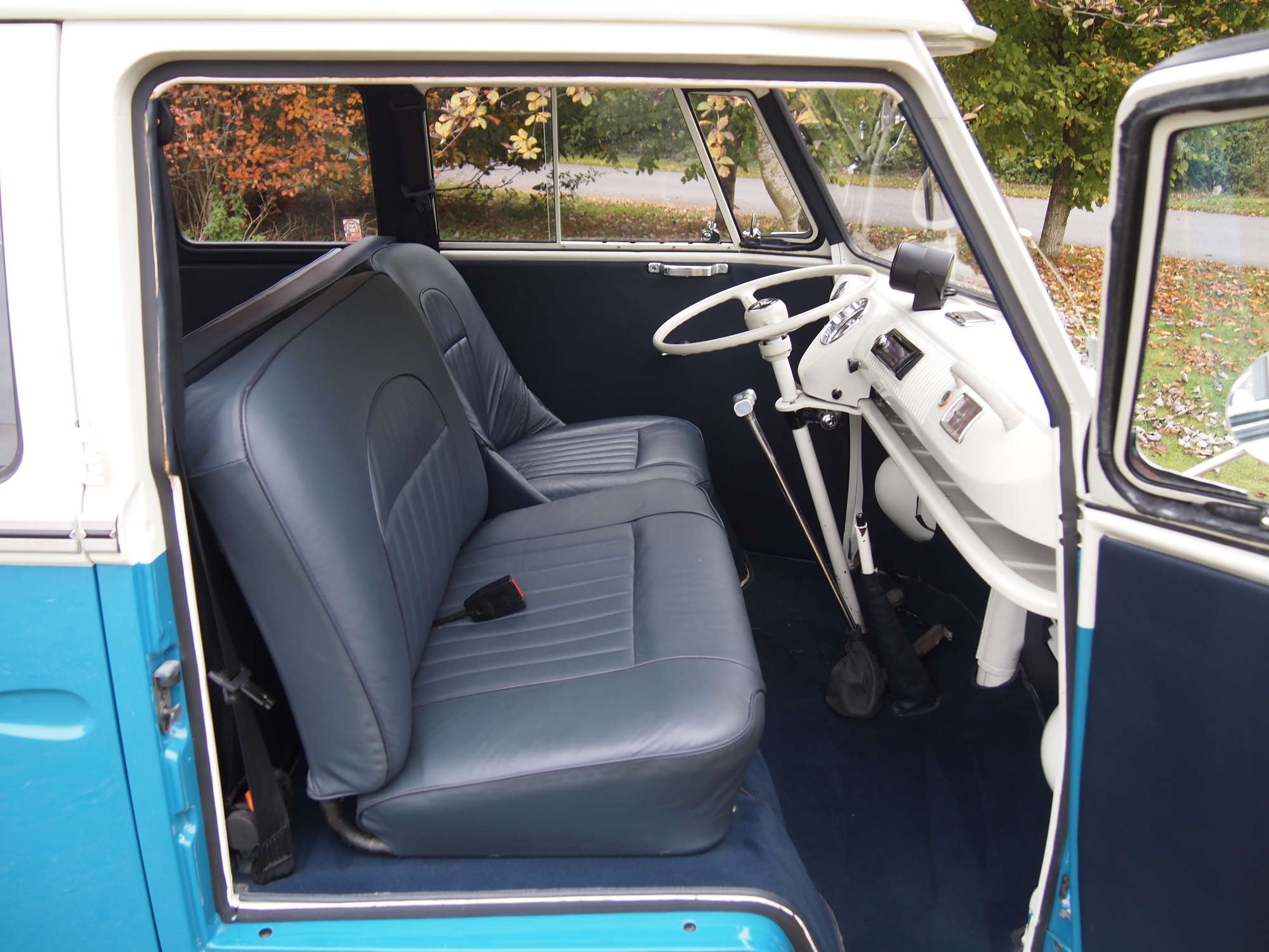 1966 Volkswagen Samba 21 Window Microbus-Auction Lot